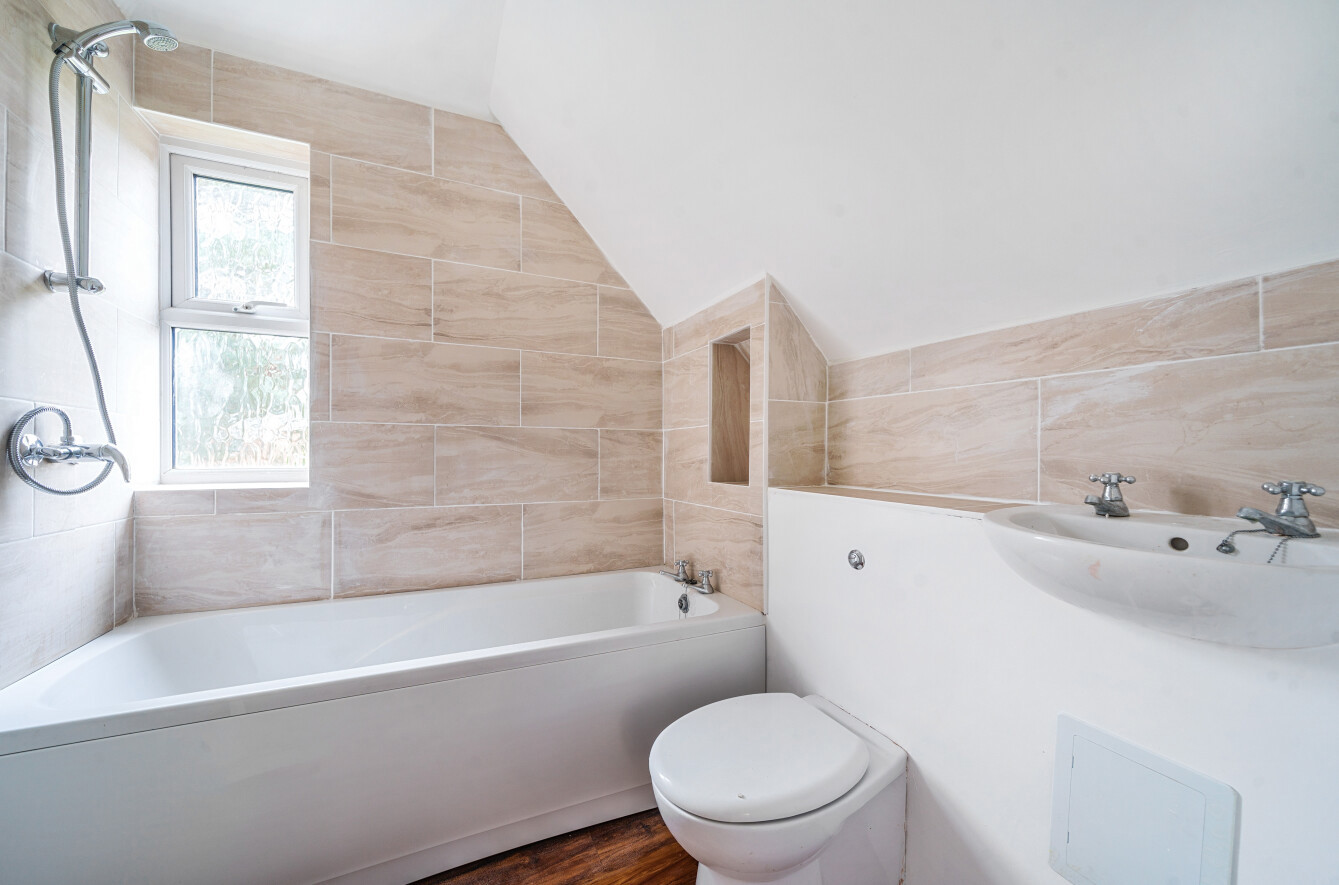 Shelley Court, Camberley, Surrey, GU15, photo 4
