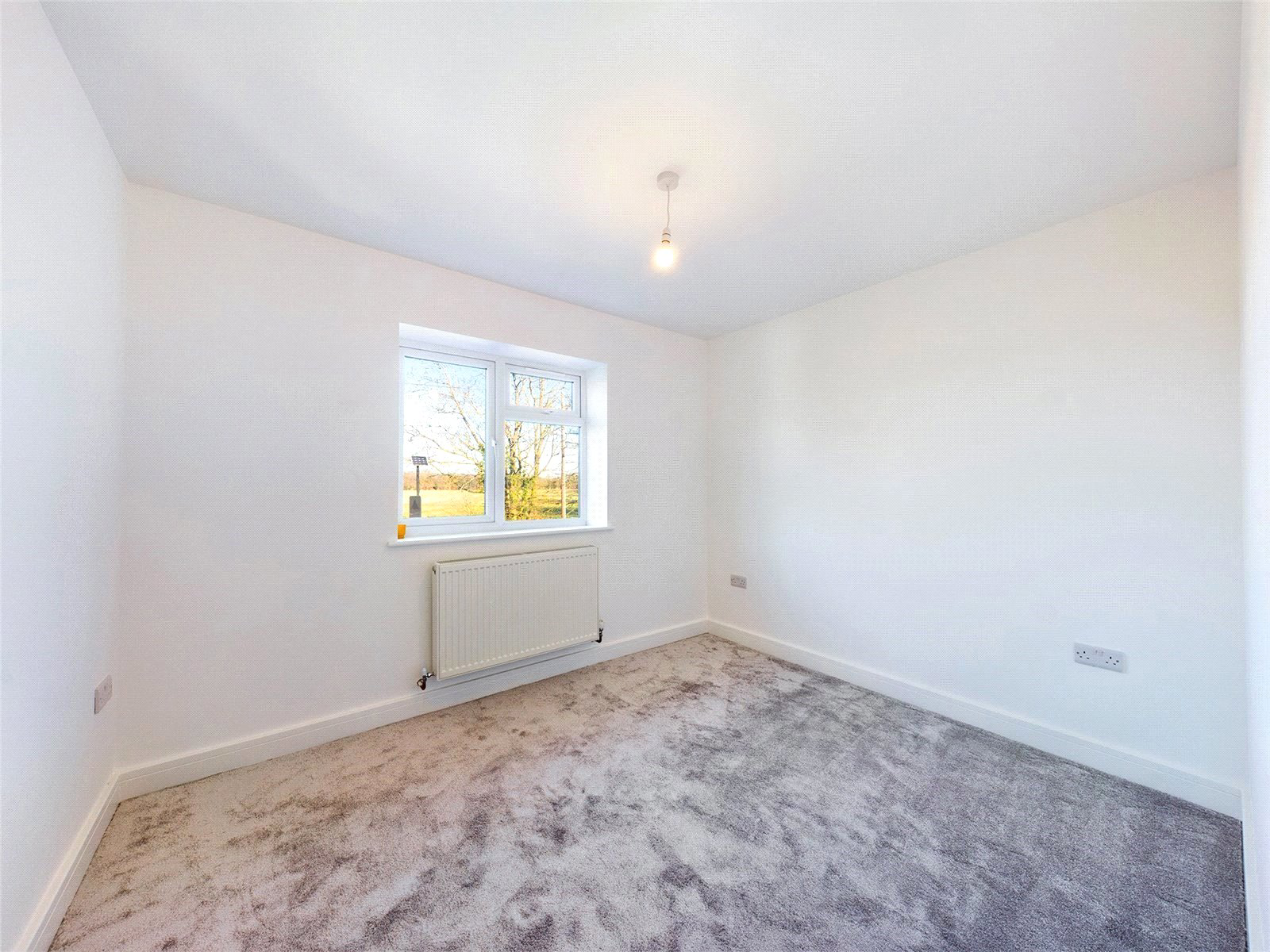 Guildford Road, Normandy, Guildford, Surrey, GU3, photo 12