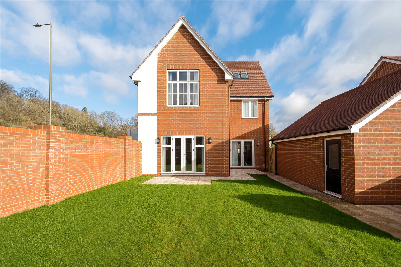Old Portsmouth Road, Artington, Guildford, Surrey, GU3, photo 10