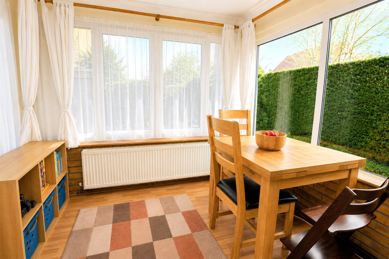 Devoil Close, Guildford, Surrey, GU4, photo 4