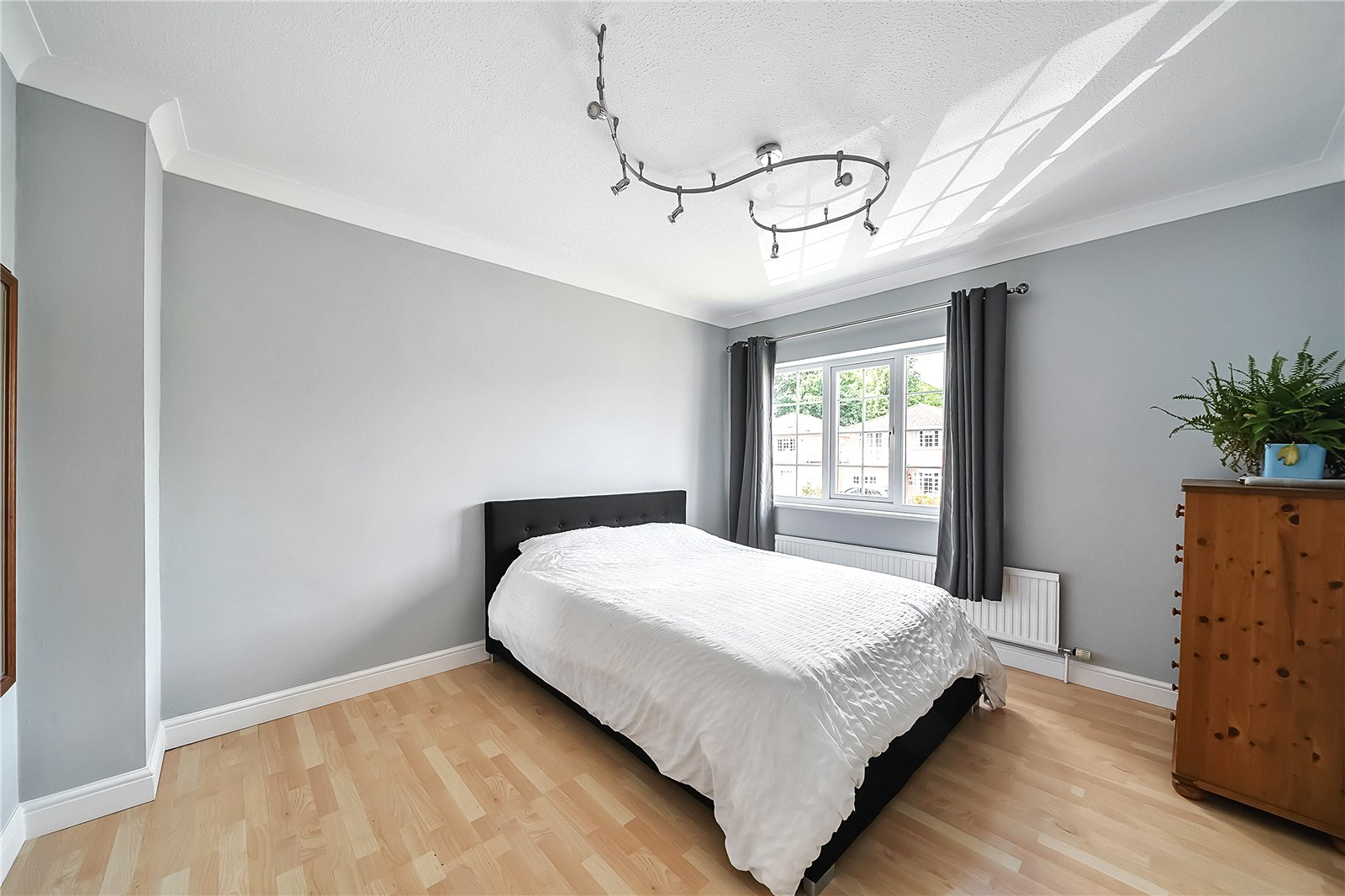 Arethusa Way, Bisley, Woking, Surrey, GU24, photo 11