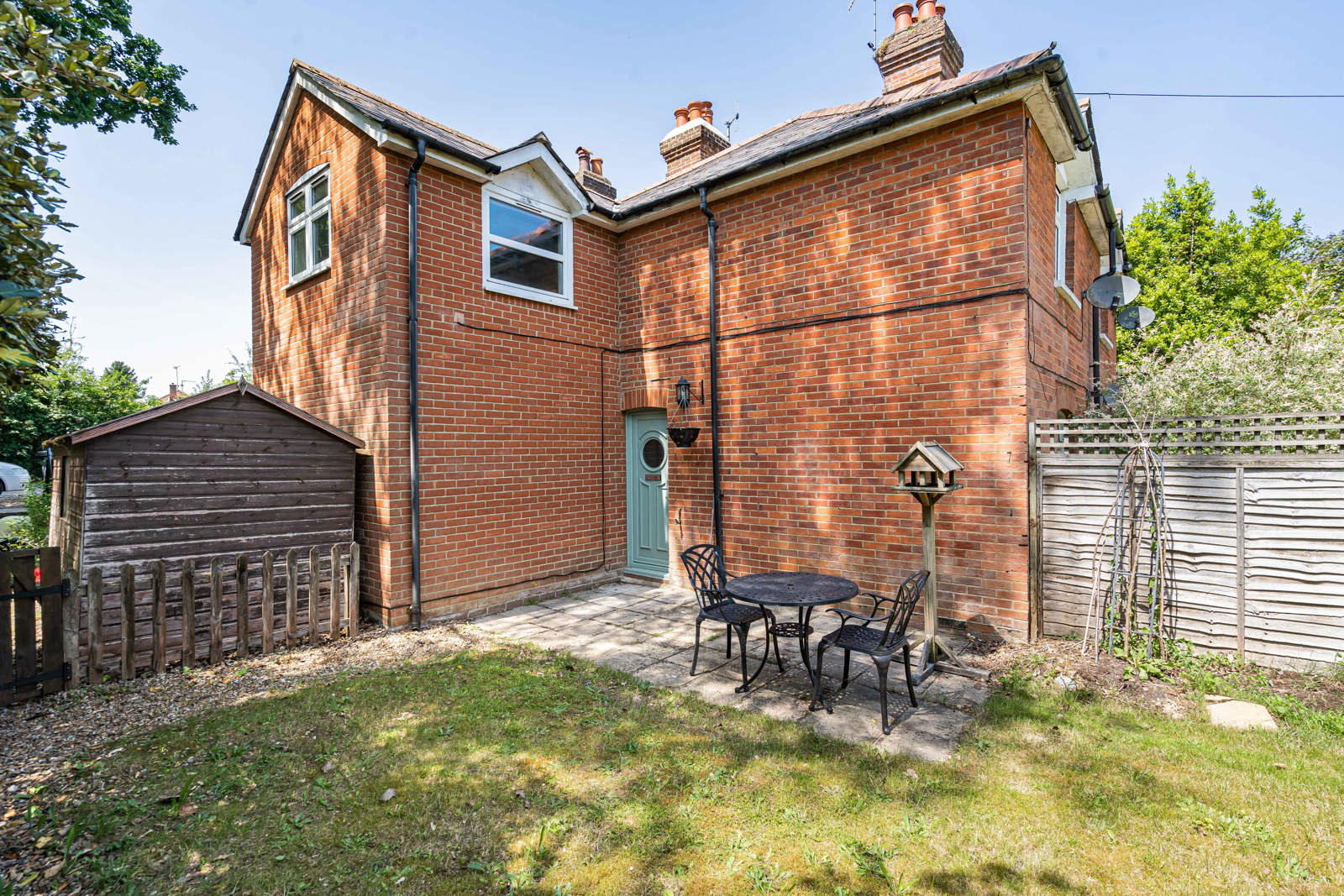 Frensham Road, Lower Bourne, Farnham, Surrey, GU10