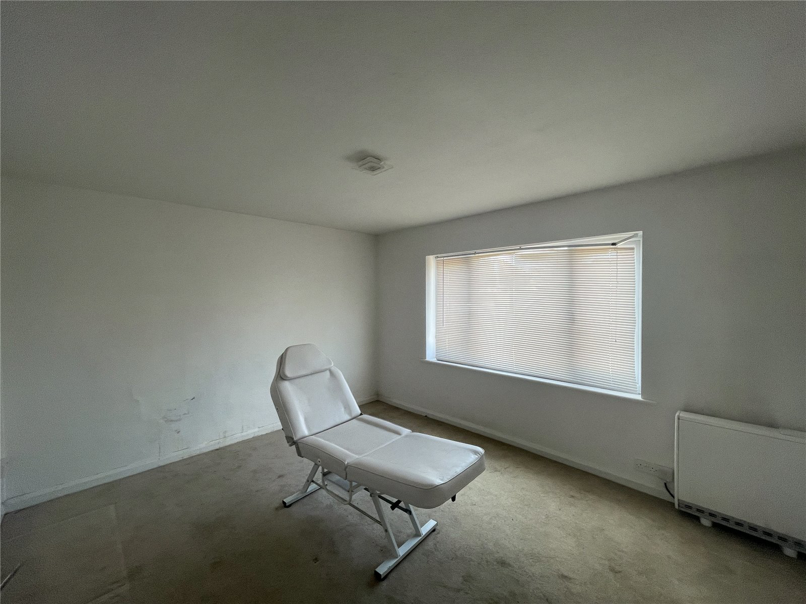 Winterhill Way, Burpham, Guildford, Surrey, GU4, photo 12