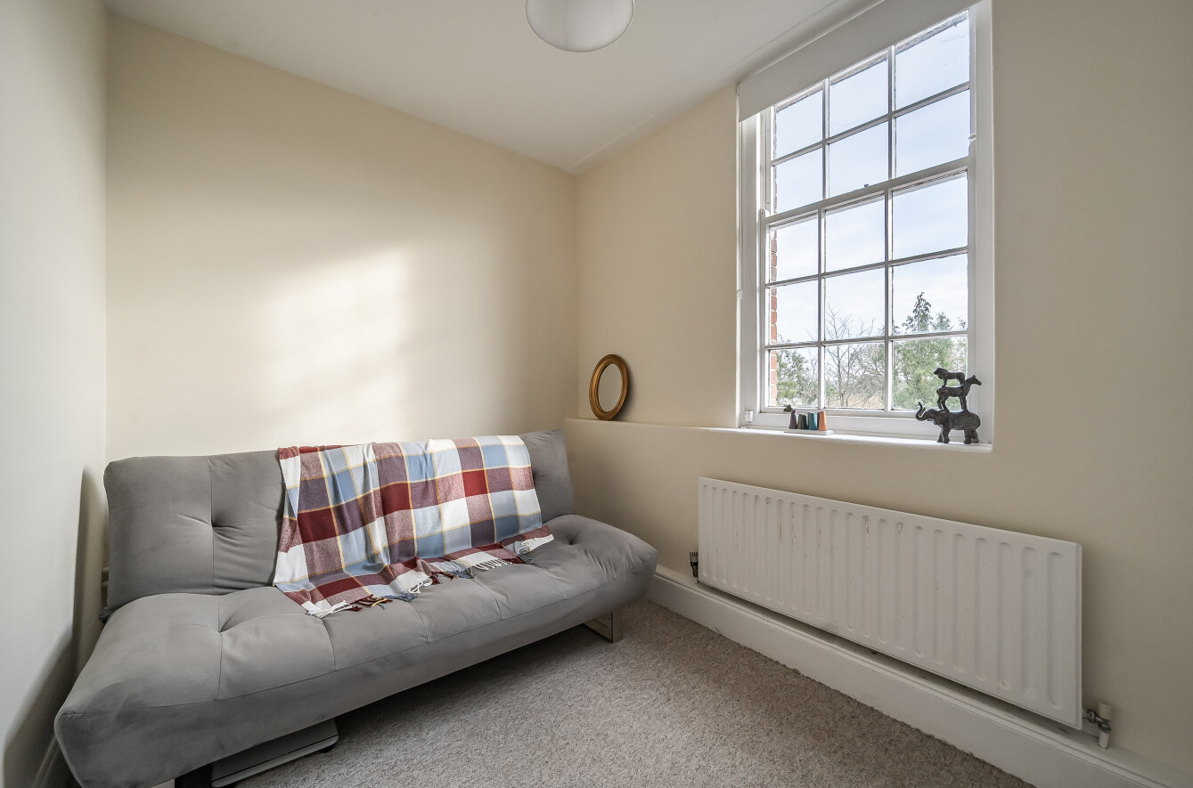 Old Lane, Dockenfield, Farnham, Surrey, GU10, photo 7