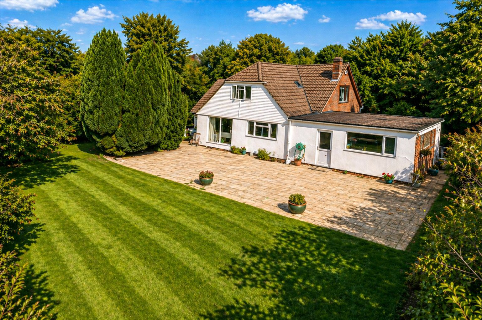 Headmoor Lane, Four Marks, Hampshire, GU34