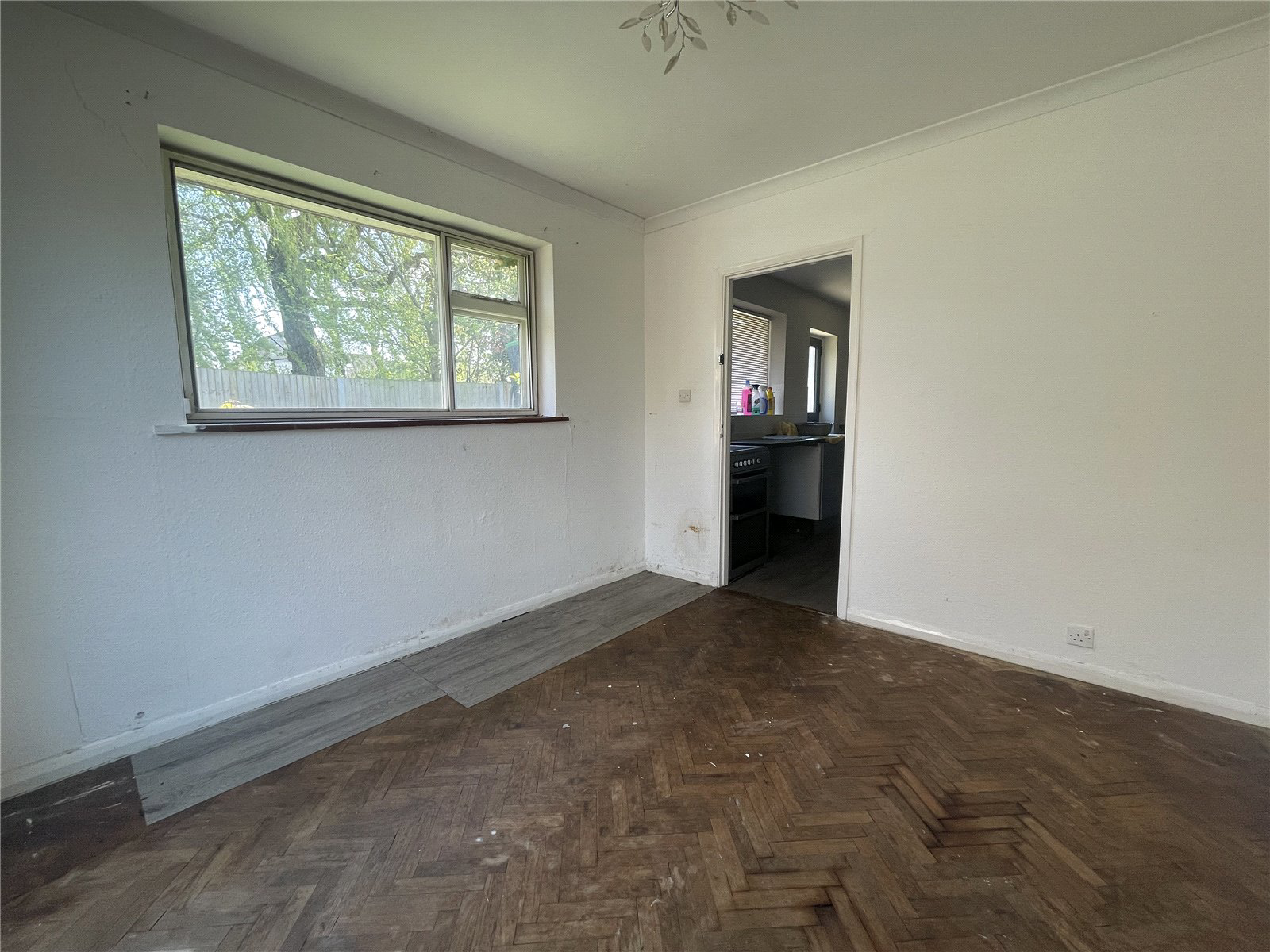 Winterhill Way, Burpham, Guildford, Surrey, GU4, photo 6