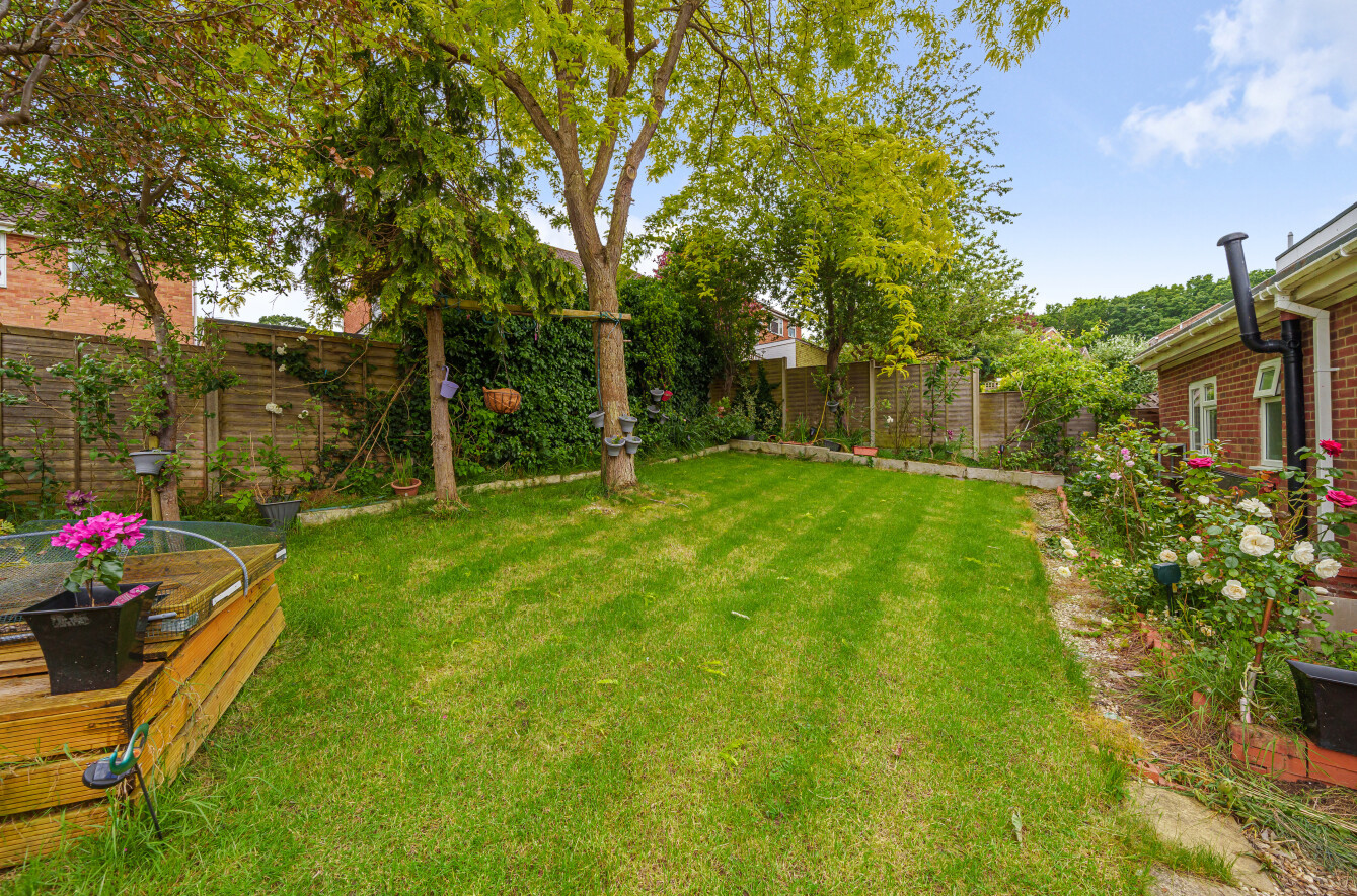 Ferndale, Guildford, Surrey, GU3, photo 9