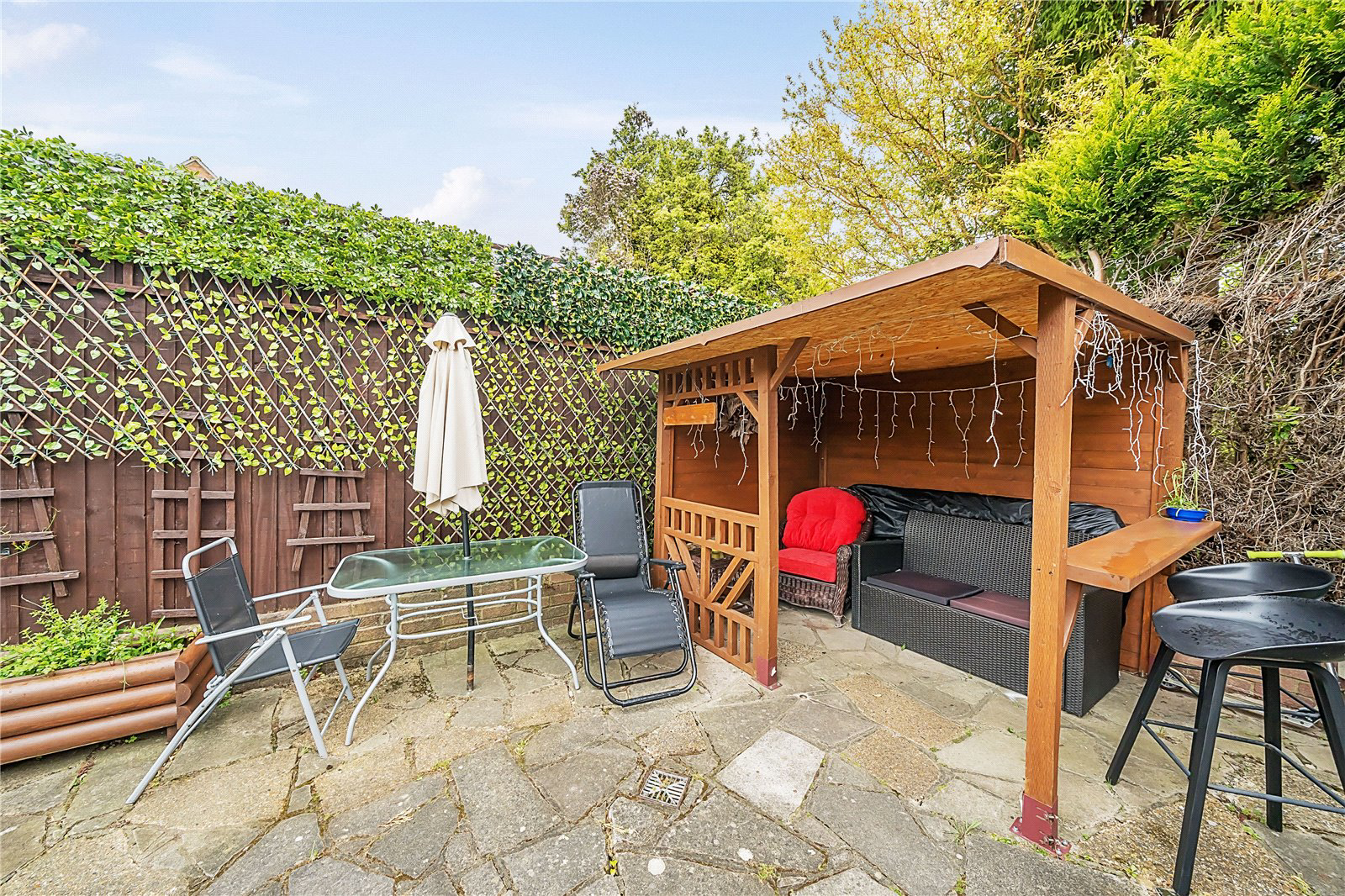 Westwood Lane, Normandy, Guildford, GU3, photo 11