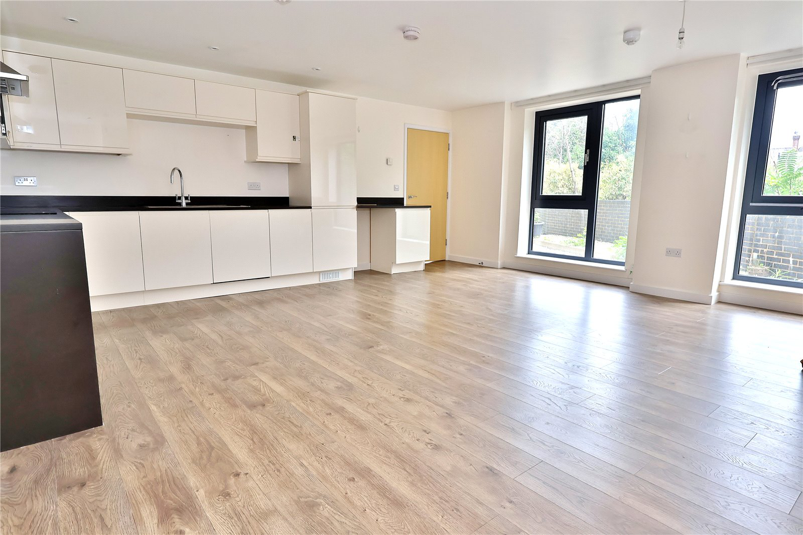 Guildford Road, Woking, Surrey, GU22