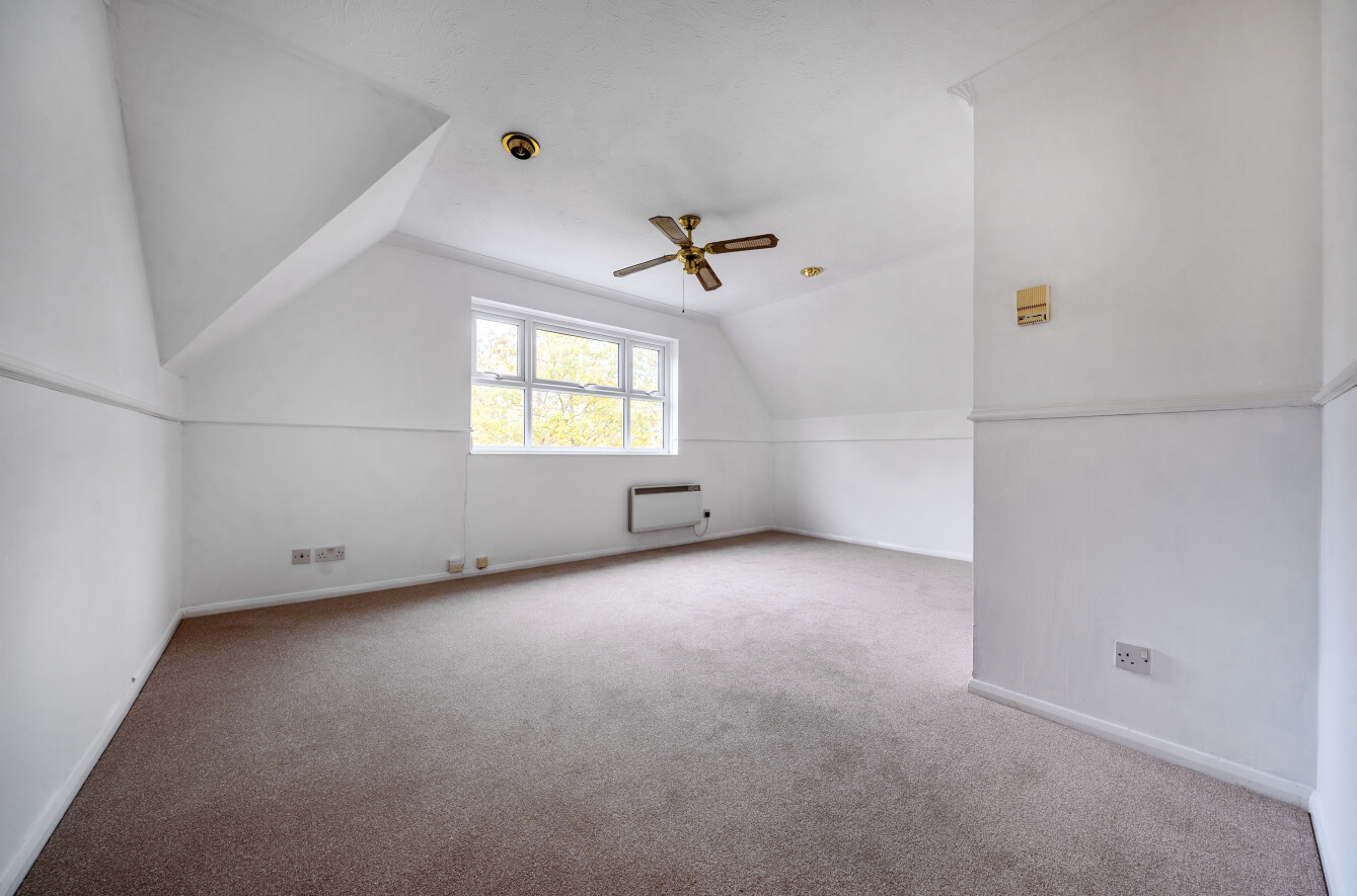 Shelley Court, Camberley, Surrey, GU15, photo 7