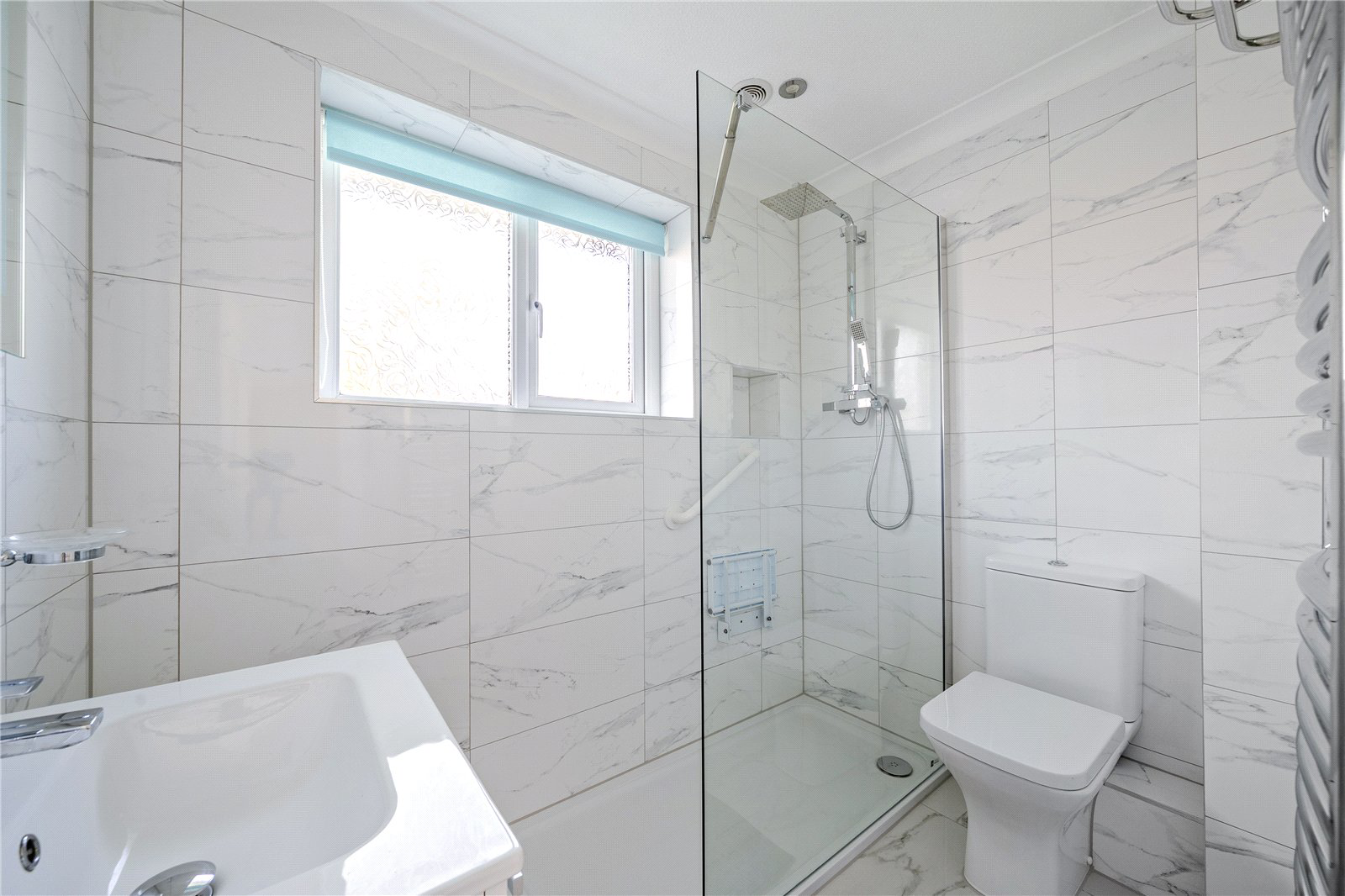 Lower Guildford Road, Knaphill, Woking, Surrey, GU21, photo 11