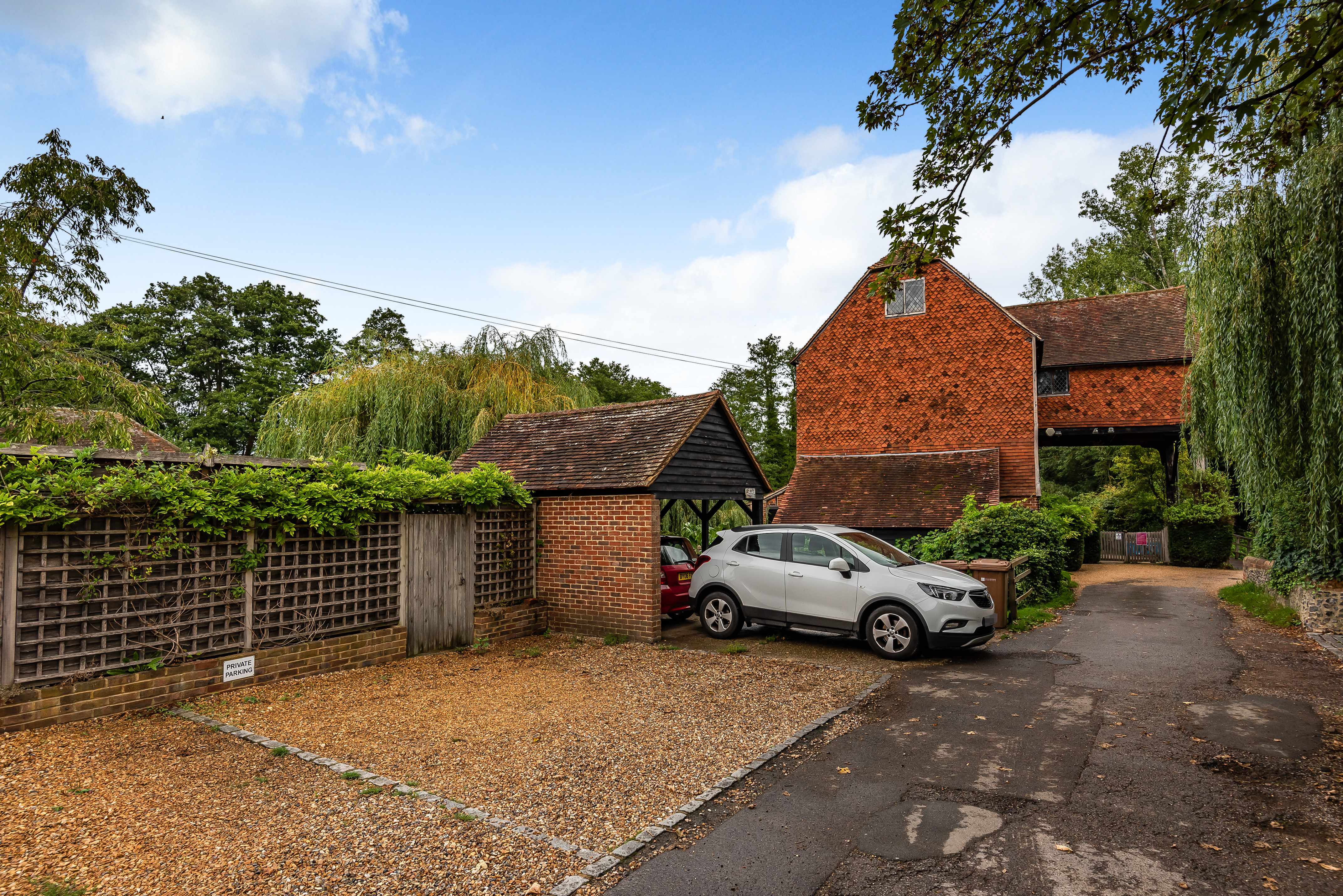 The Street, Shalford, Guildford, Surrey, GU4, photo 11