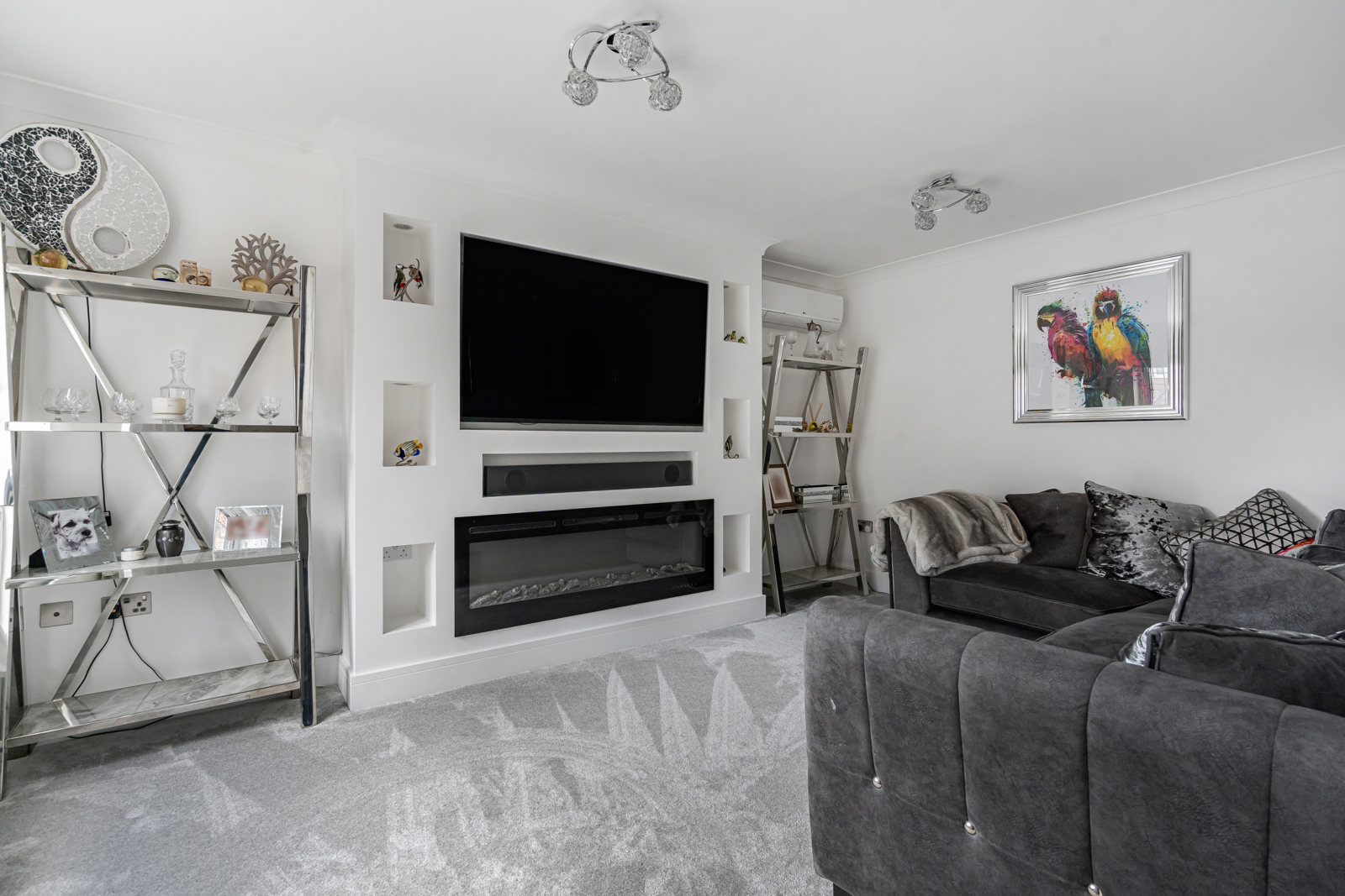 Kings Worthy Road, Fleet, Hampshire, GU51, photo 2