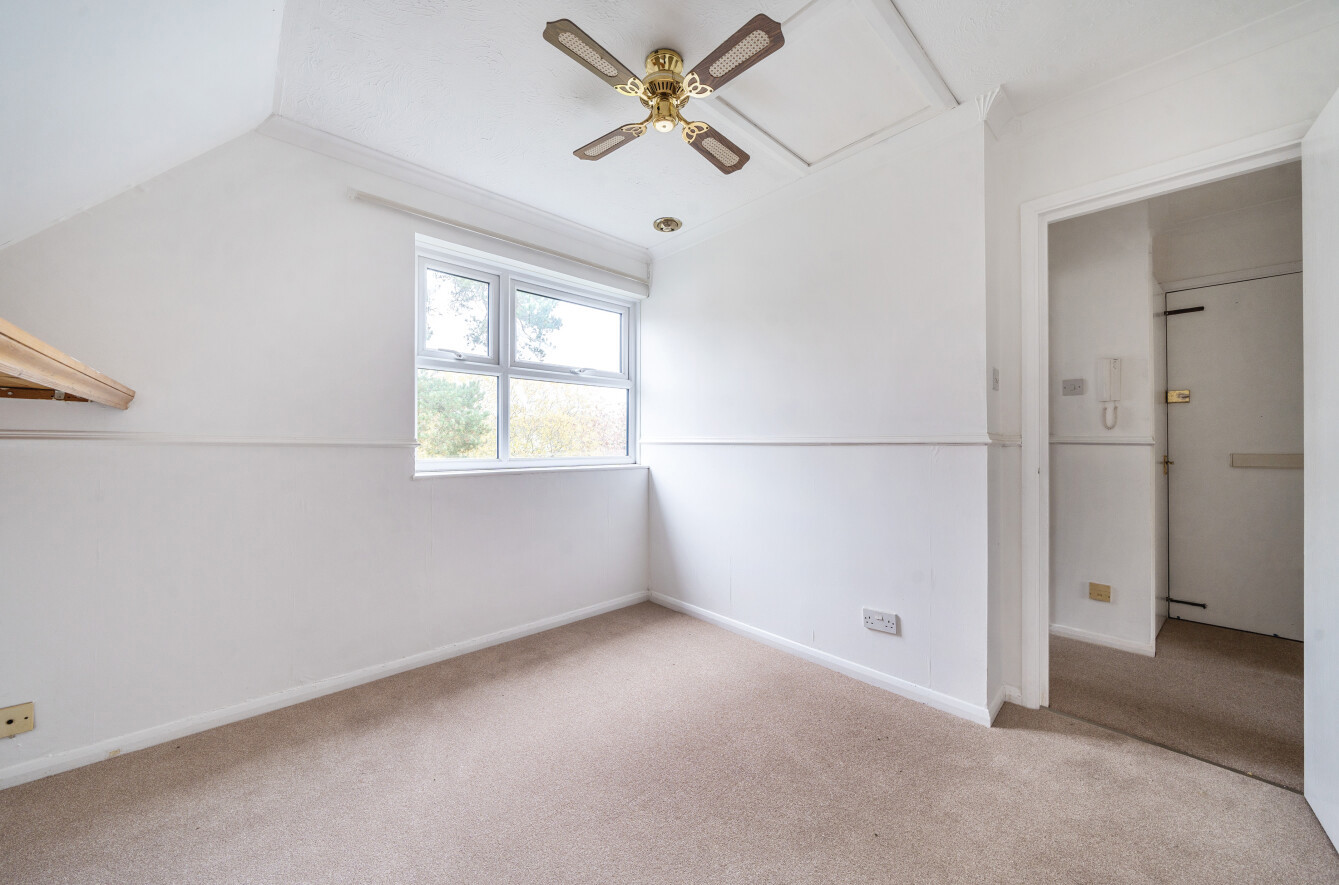 Shelley Court, Camberley, Surrey, GU15, photo 5