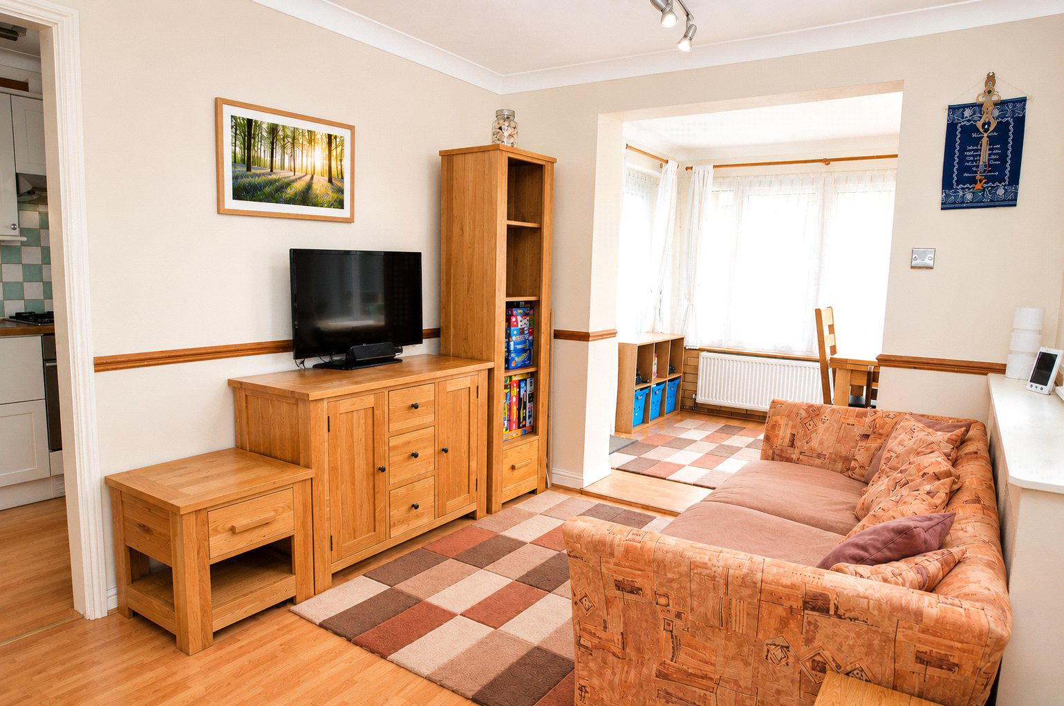 Devoil Close, Guildford, Surrey, GU4, photo 3