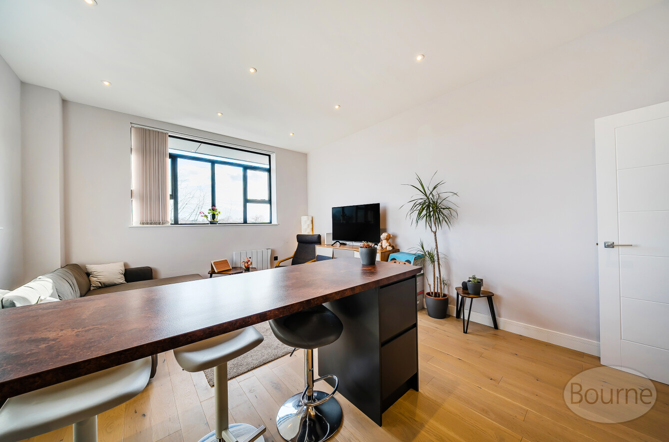 Albert Drive, Woking, Surrey, GU21, photo 11