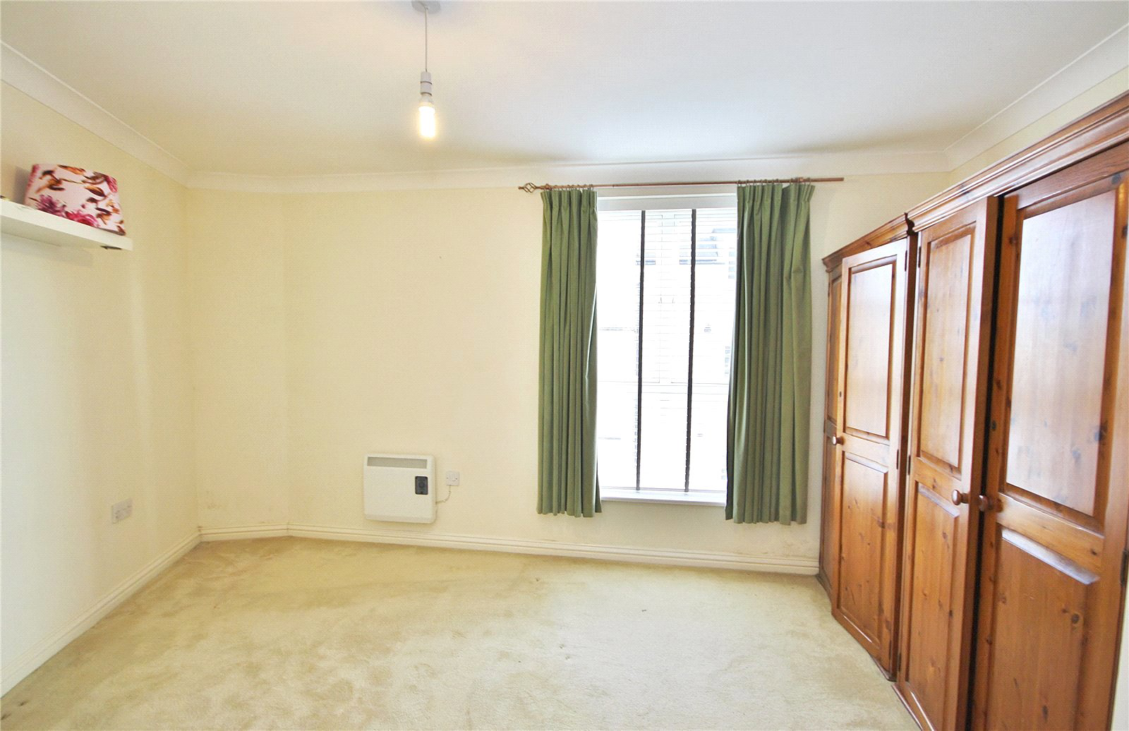 Tudor Way, Knaphill, Woking, Surrey, GU21, photo 5