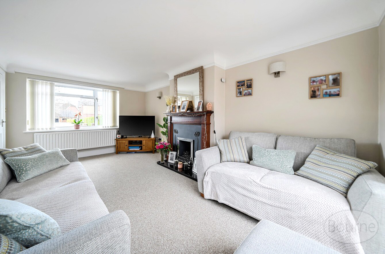 South Lane, Clanfield, Waterlooville, Hampshire, PO8, photo 2