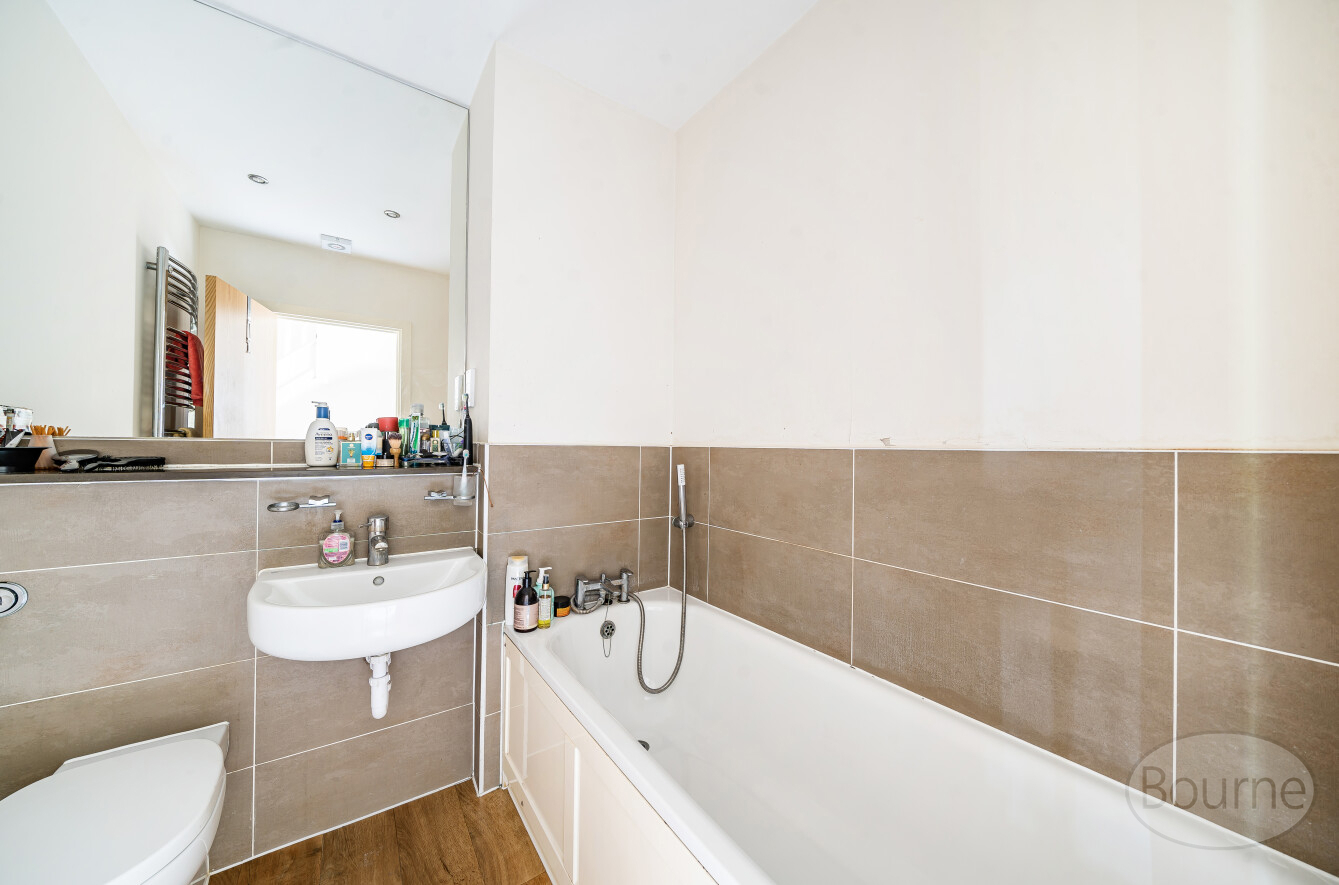 Downsedge Terrace, Epsom Road, Guildford, Surrey, GU1, photo 9