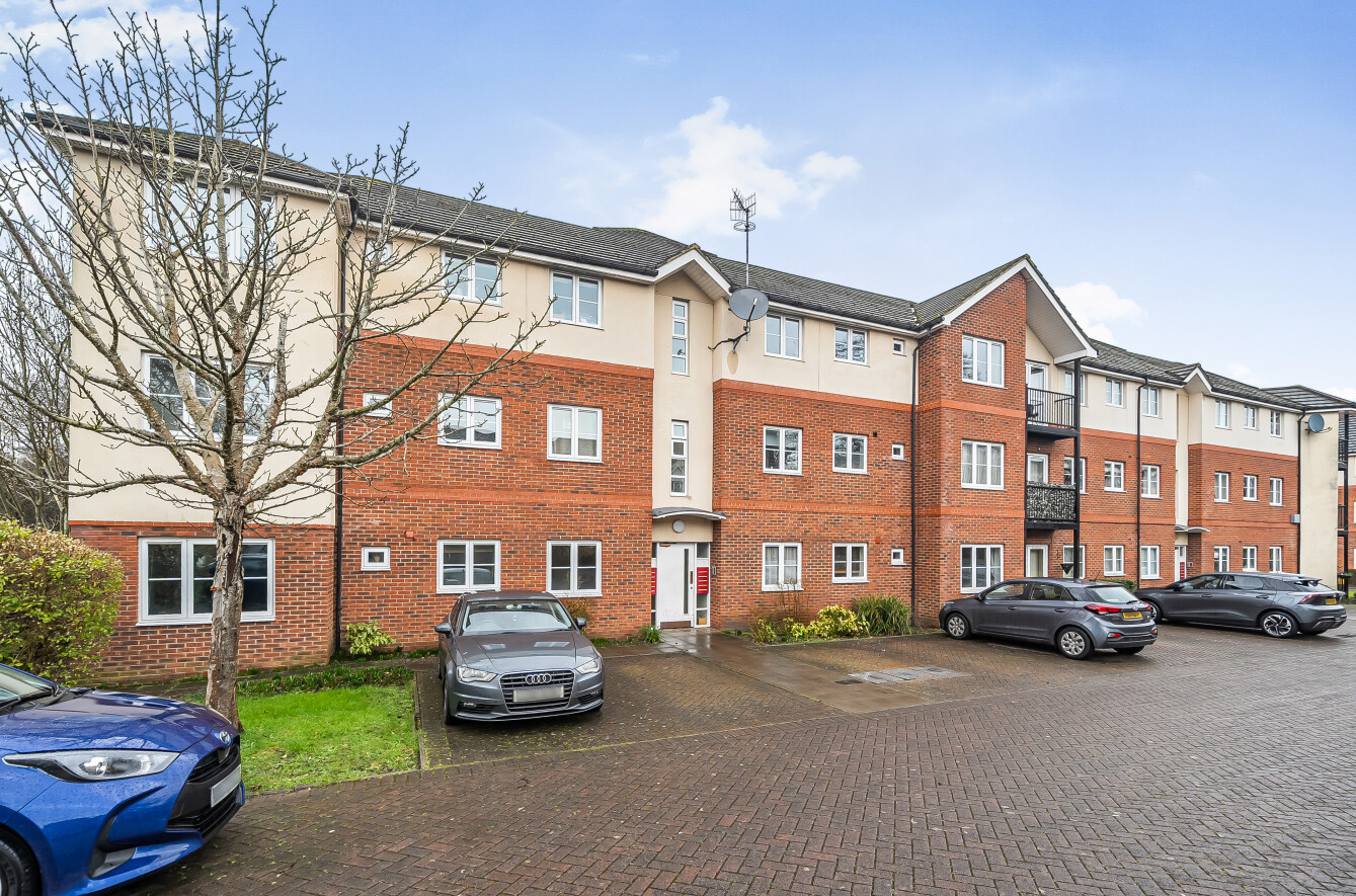 School Meadow, Guildford, Surrey, GU2
