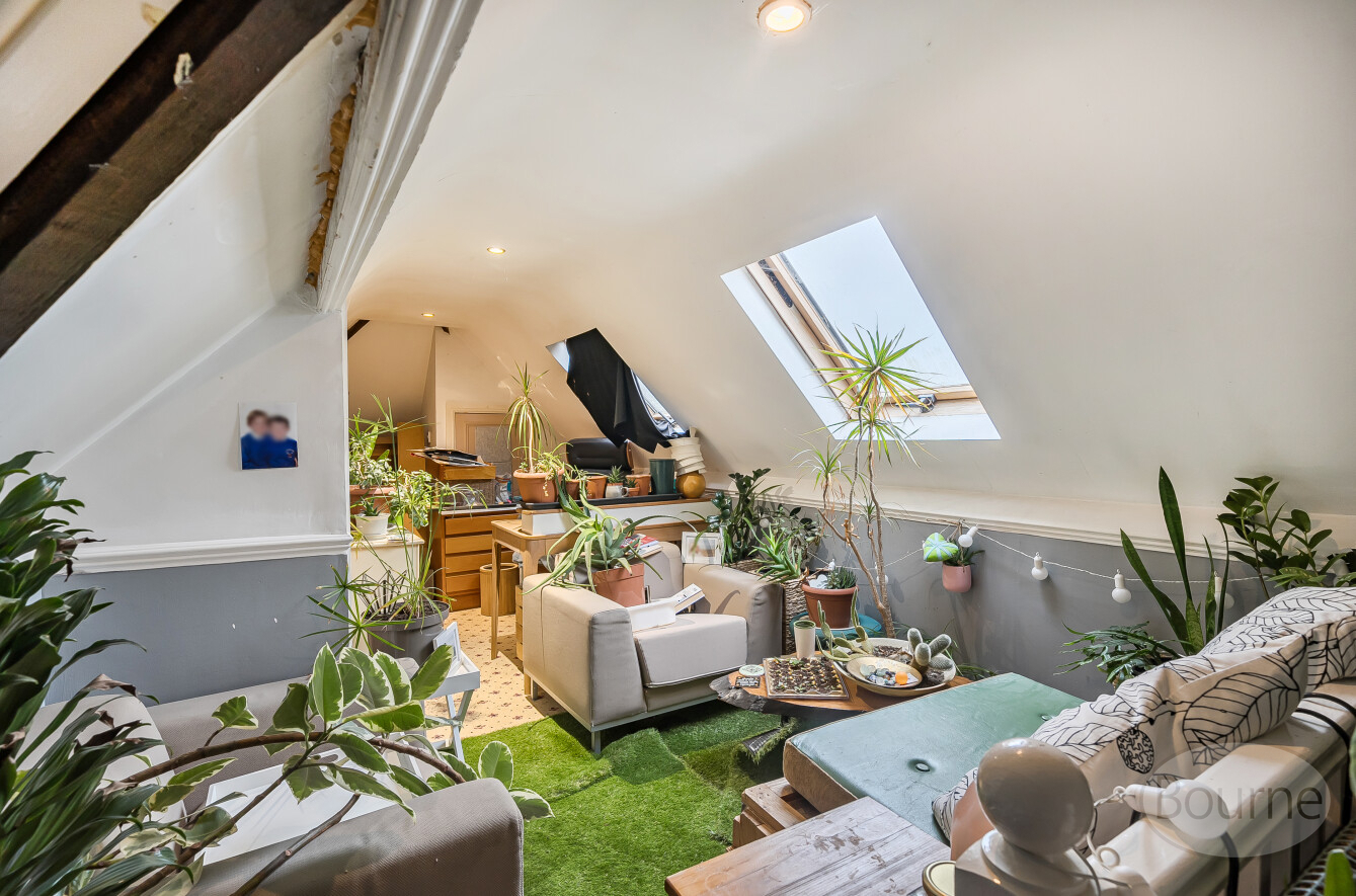 Frog Grove Lane, Wood Street Village, Guildford, Surrey, GU3, photo 18