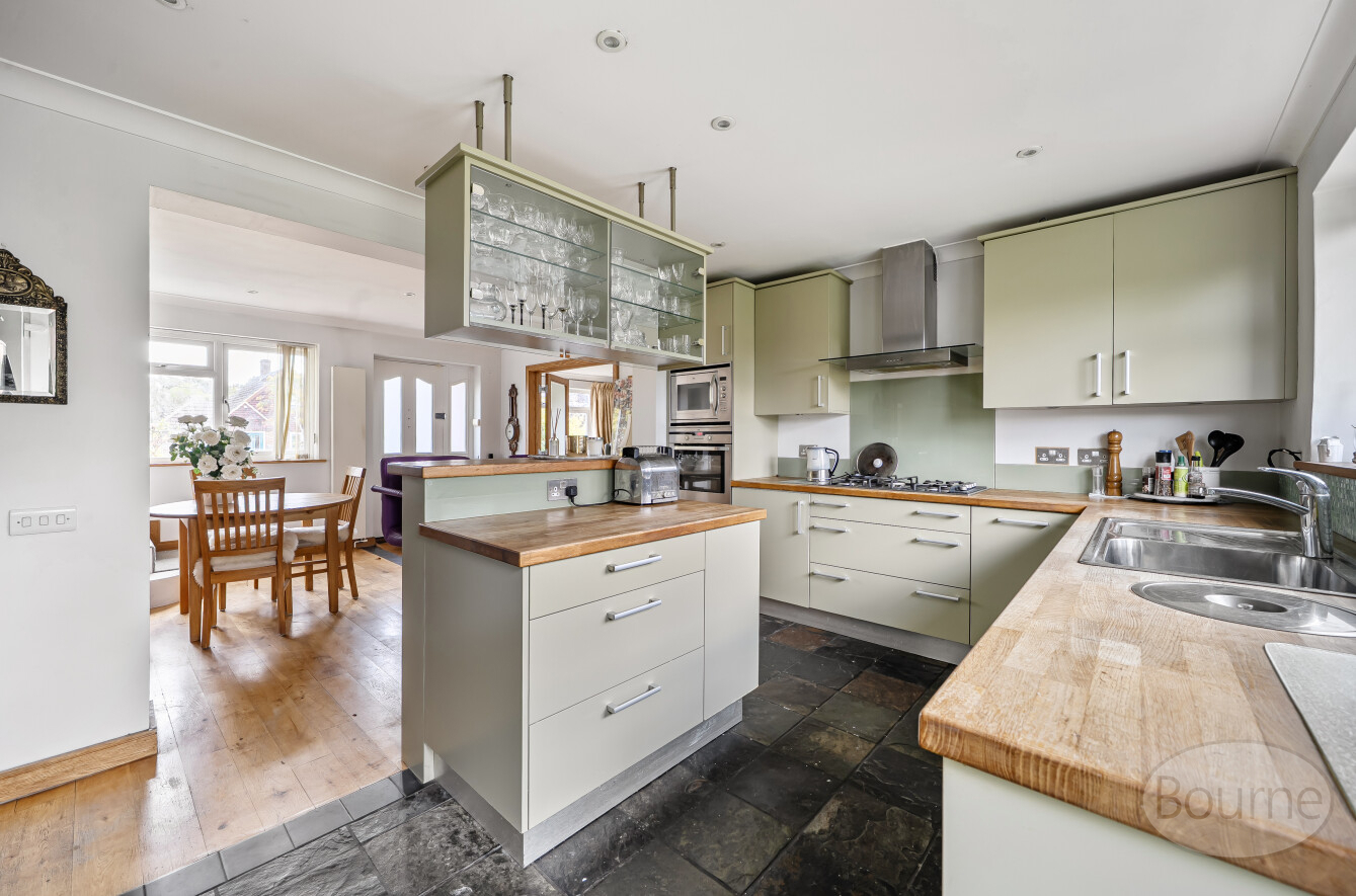 Springhill, Elstead, Godalming, Surrey, GU8, photo 3