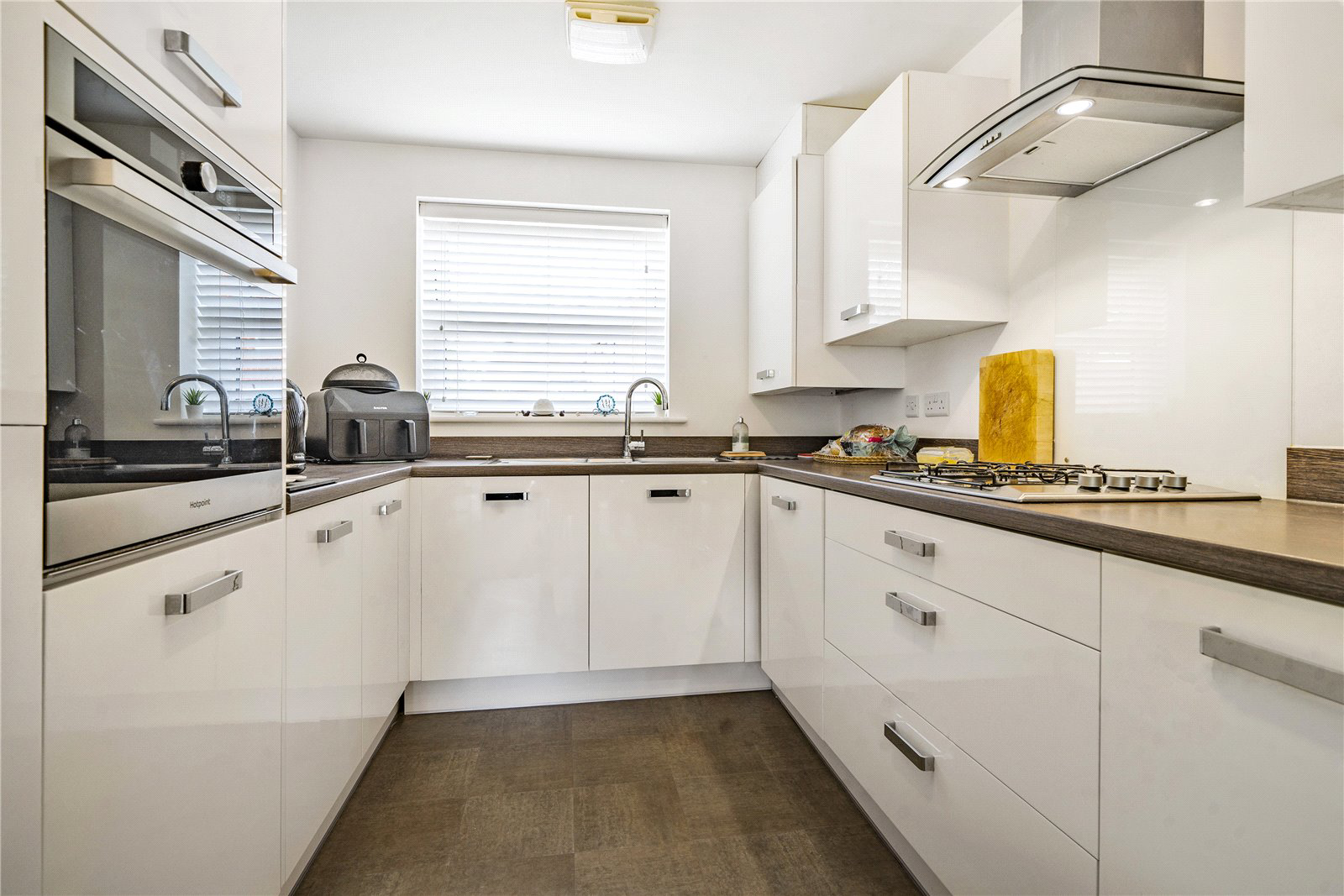 Dairy Lane, Petersfield, Hampshire, GU31, photo 3
