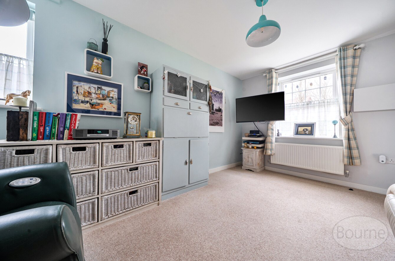 Leachman Way, Petersfield, Hampshire, GU31, photo 2
