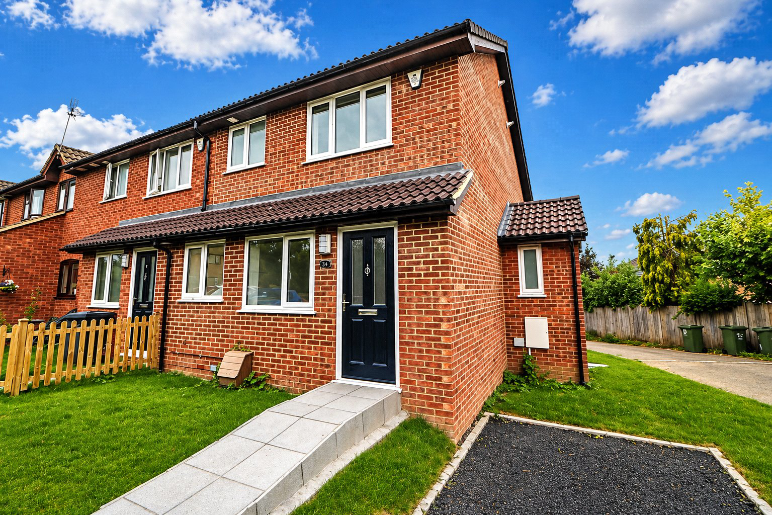 Woodger Close, Guildford, Surrey, GU4