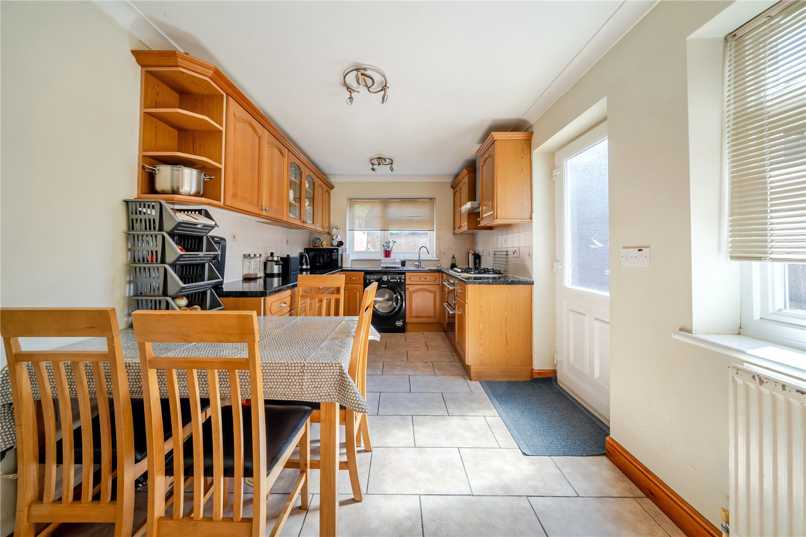 Beaufort Road, Woking, Surrey, GU22, photo 3