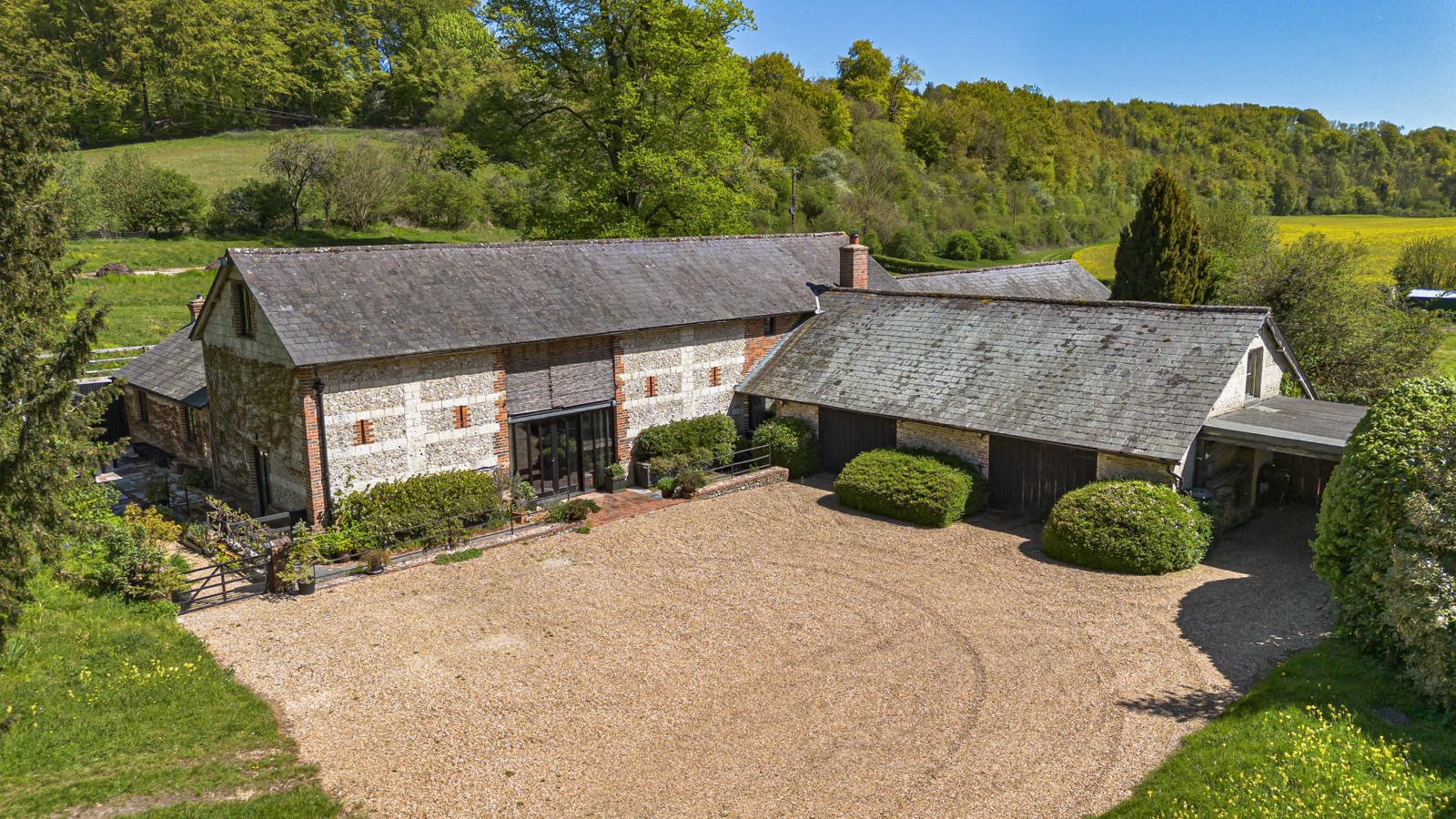Basingstoke Road, Shalden, Alton, Hampshire, GU34, photo 22