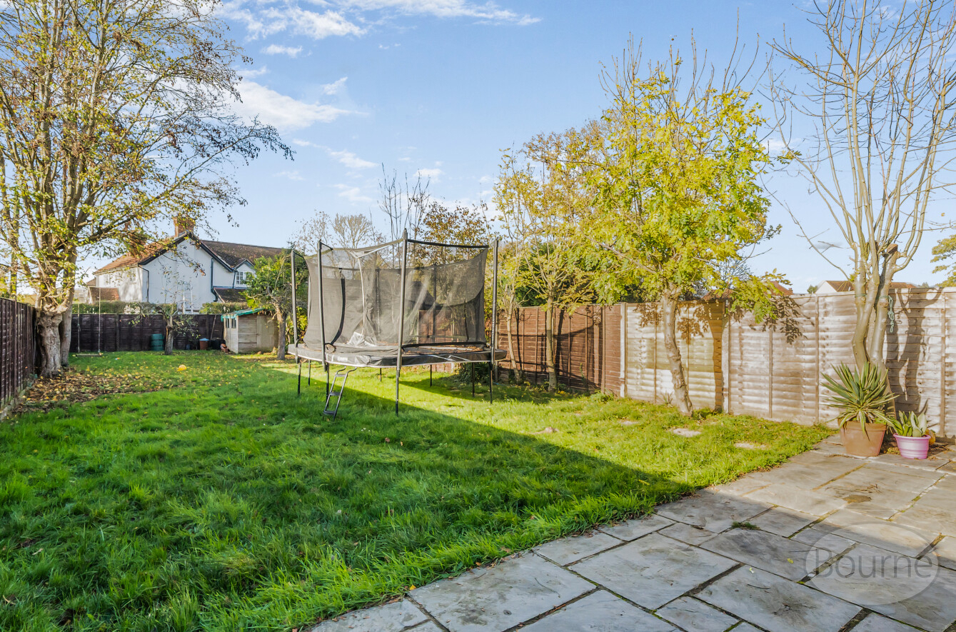 Glendale Drive, Guildford, Surrey, GU4, photo 9