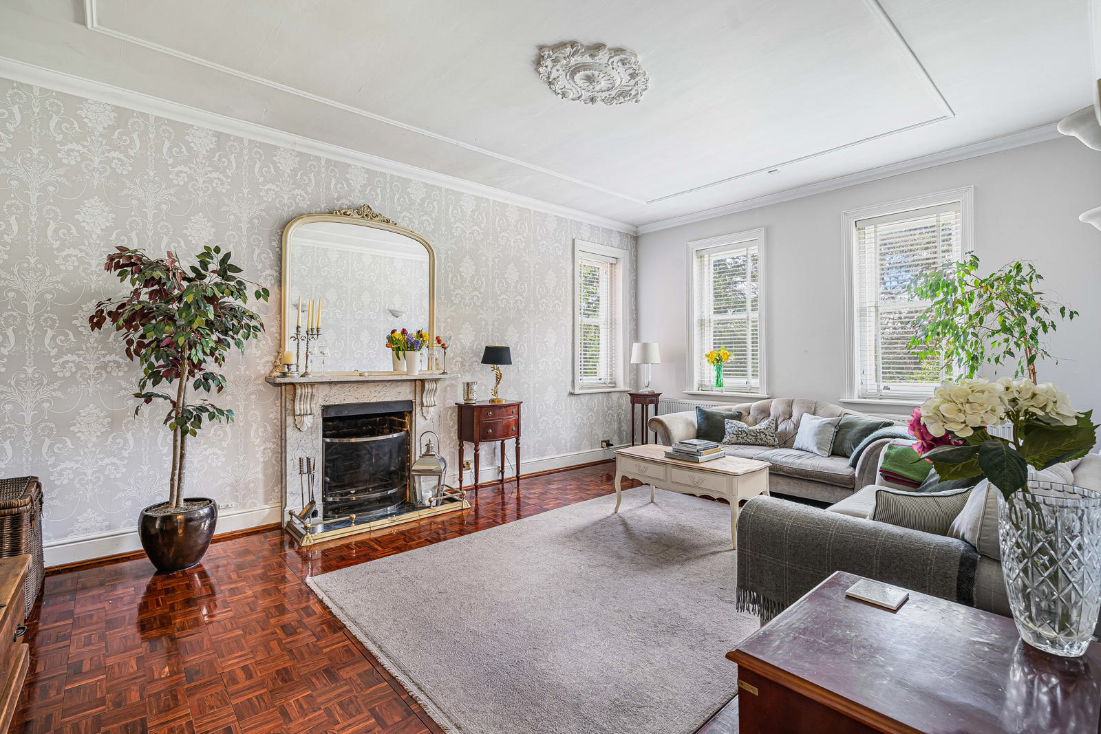 Shortheath Road, Farnham, Surrey, GU9