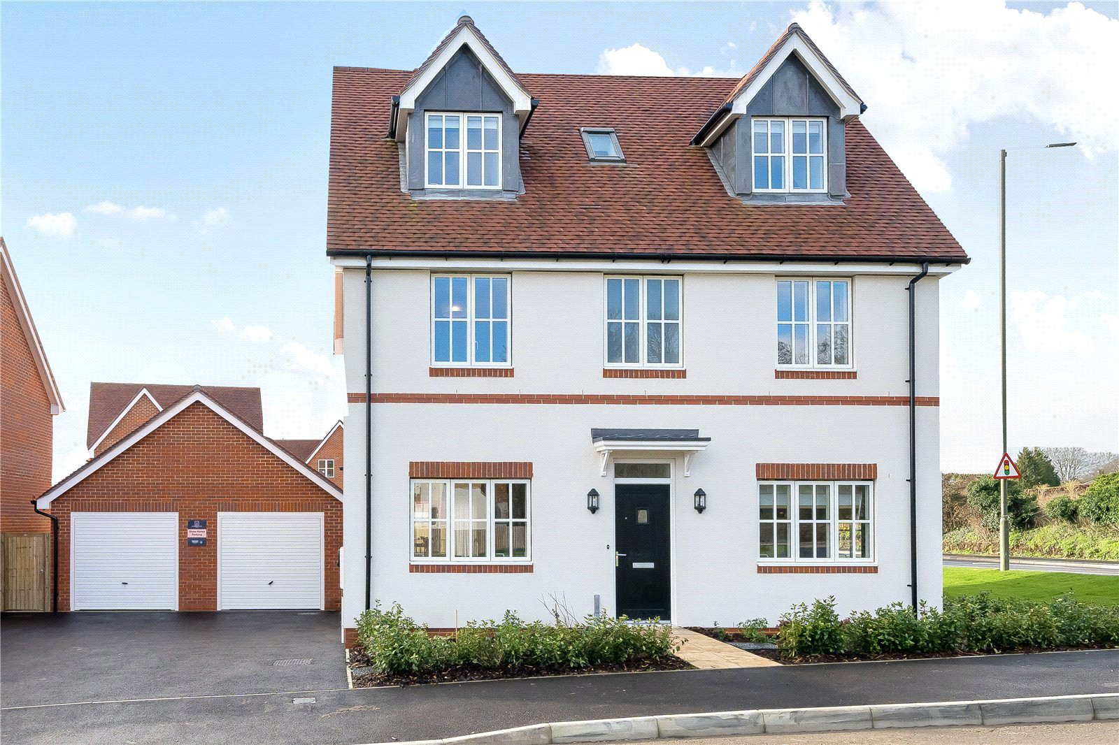 Old Portsmouth Road, Artington, Guildford, Surrey, GU3