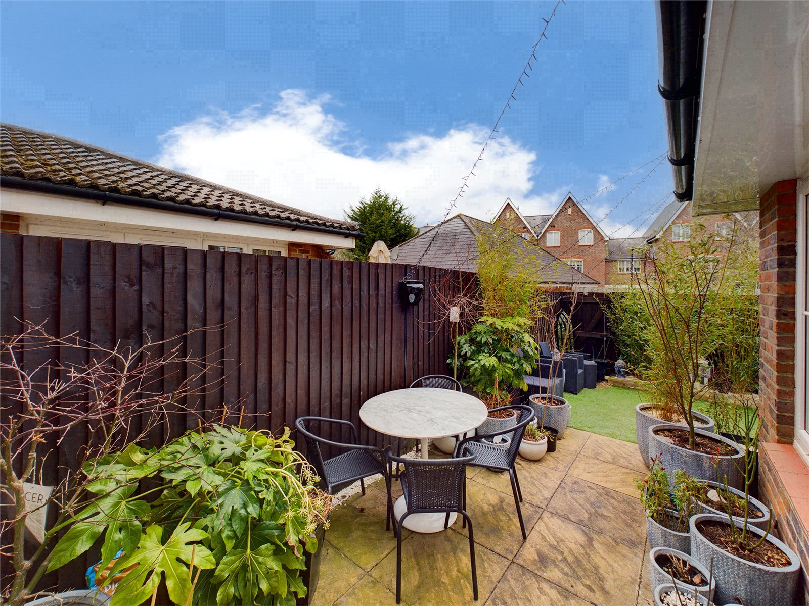Hopkin Close, Guildford, Surrey, GU2, photo 13