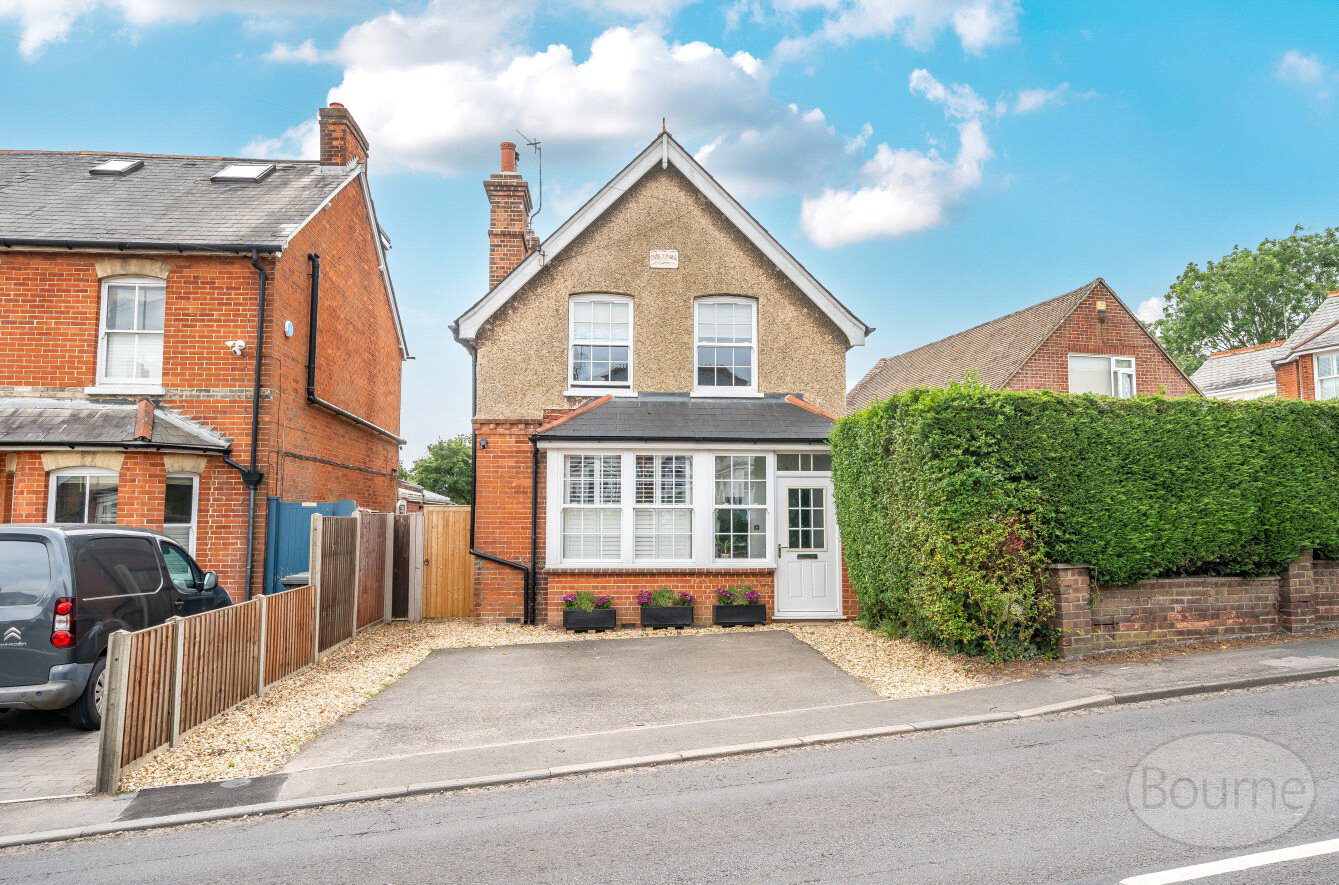 Upper Hale Road, Farnham, Surrey, GU9