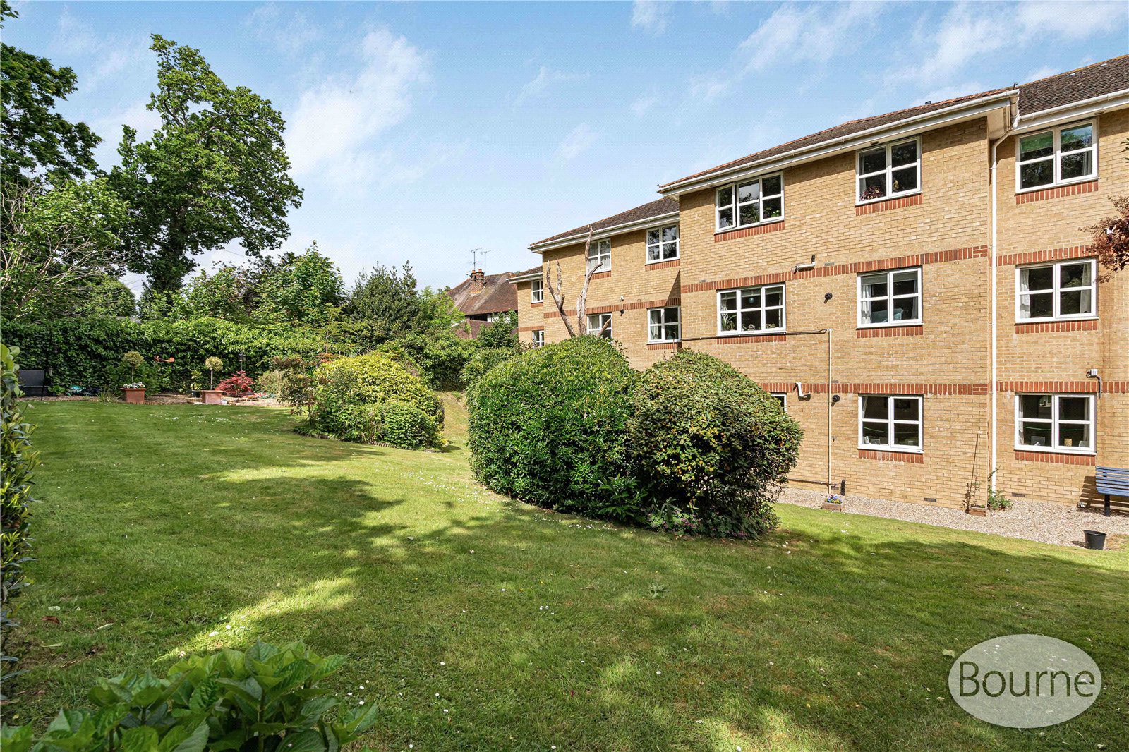 St. Johns Road, St. Johns, Woking, Surrey, GU21, photo 9
