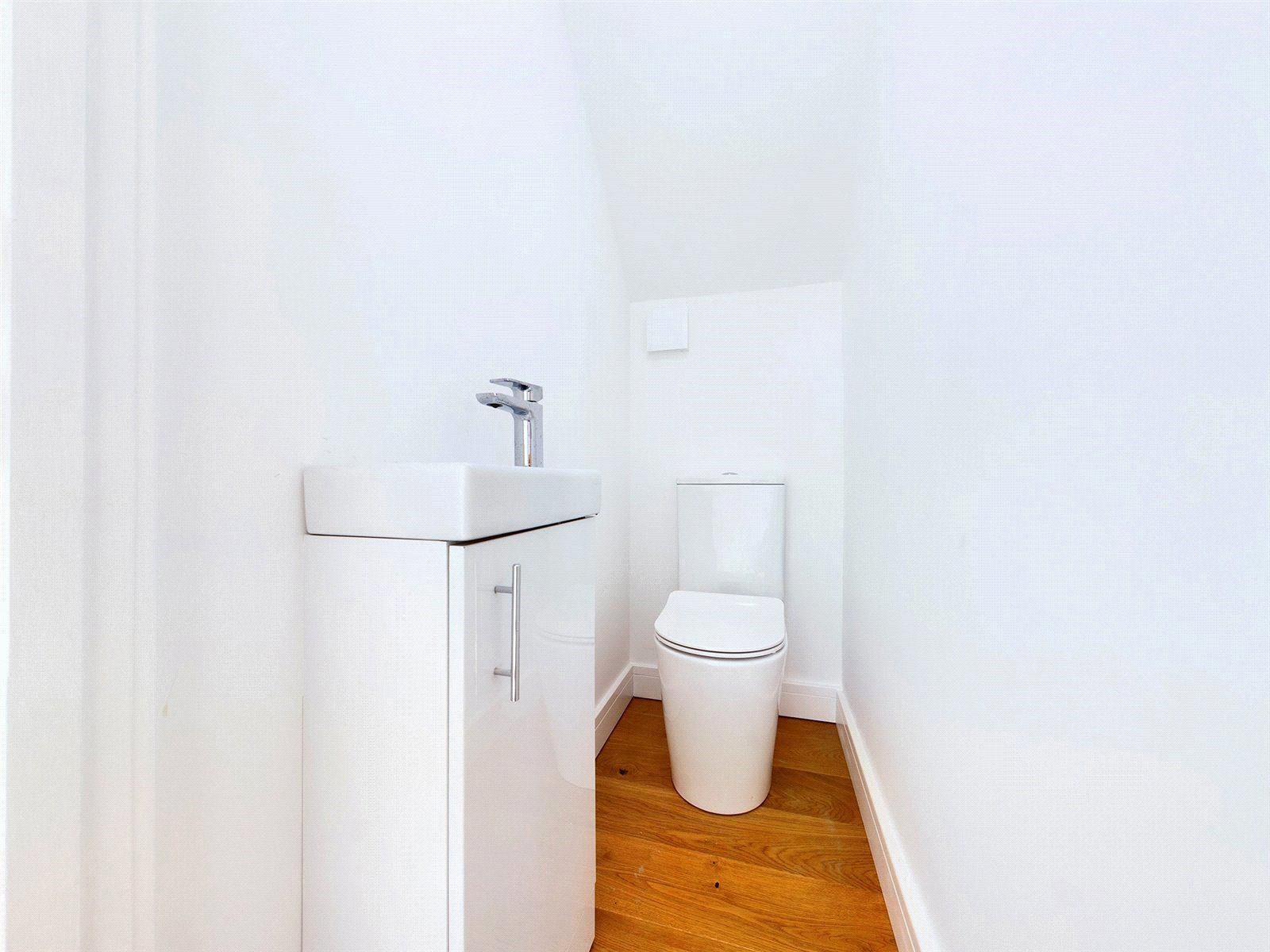 Guildford Road, Normandy, Guildford, Surrey, GU3, photo 9