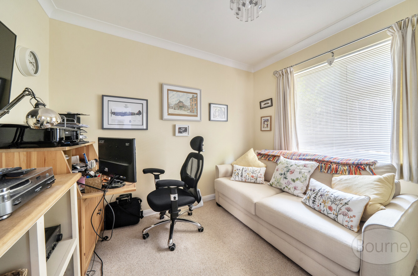 Upper Manor Road, Godalming, Surrey, GU7, photo 11