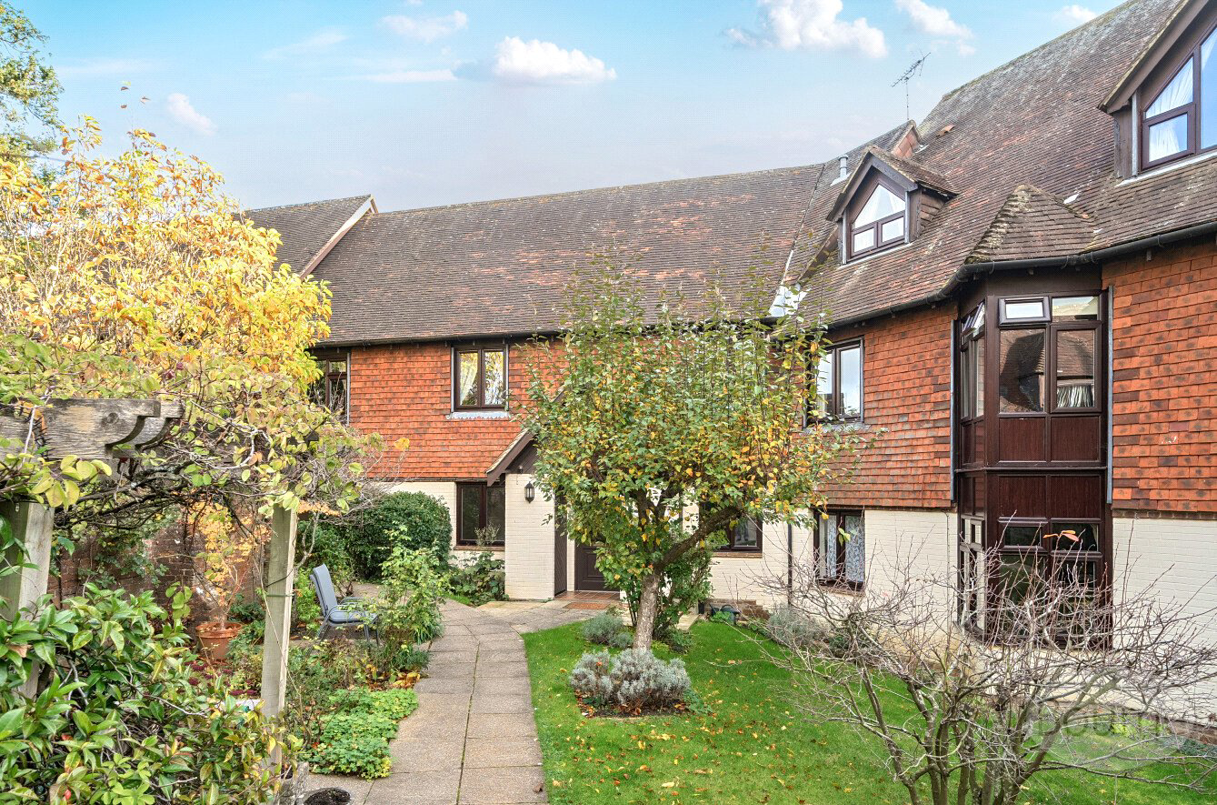 Hylton Road, Petersfield, Hampshire, GU32