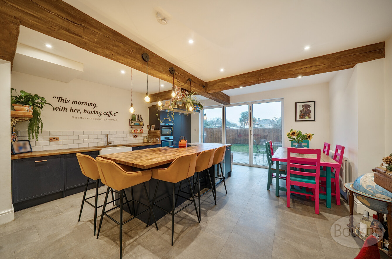 Rydes Hill Road, Guildford, Surrey, GU2