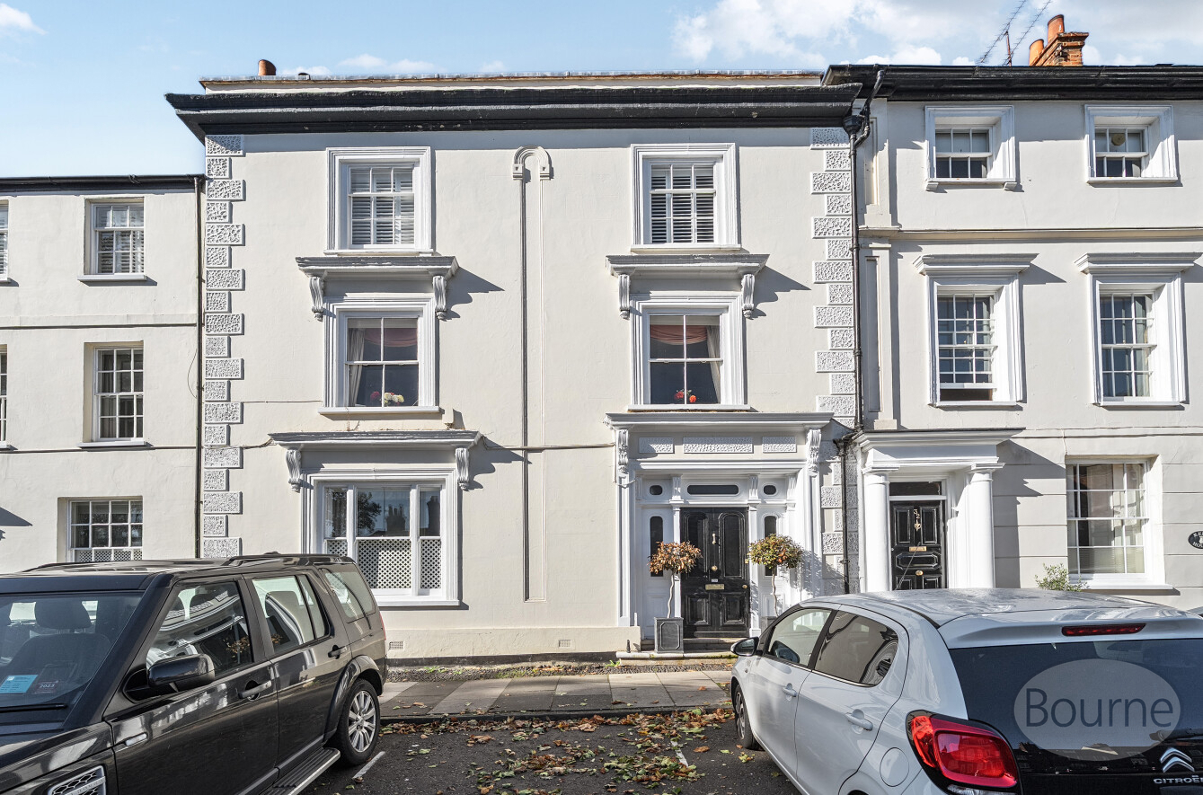 Castle Street, Farnham, Surrey, GU9