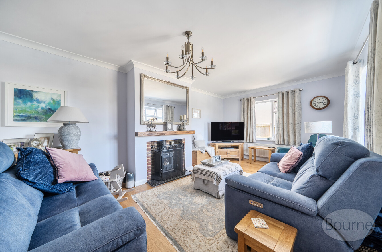 Upper Manor Road, Godalming, Surrey, GU7, photo 2