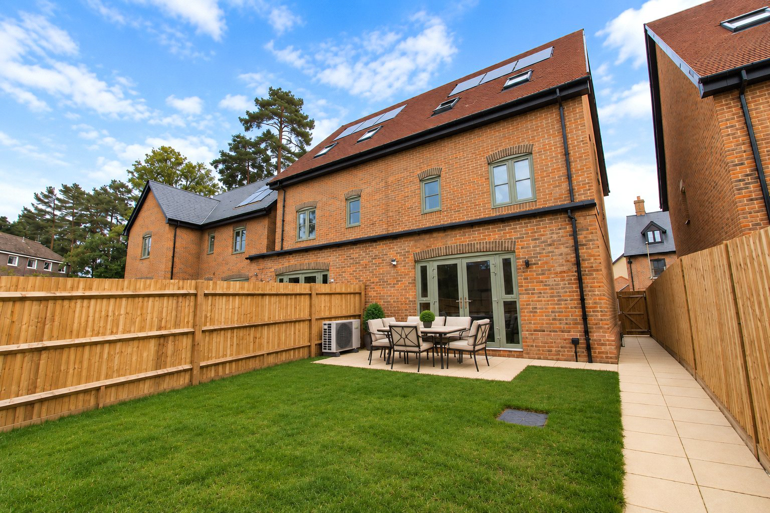 Bolley Avenue, Bordon, Hampshire, GU35, photo 12