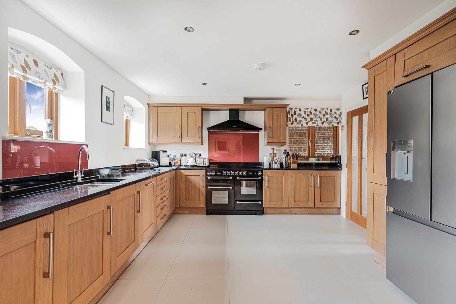 Manor Farm Mews, Dockenfield, Farnham, Surrey, GU10, photo 3