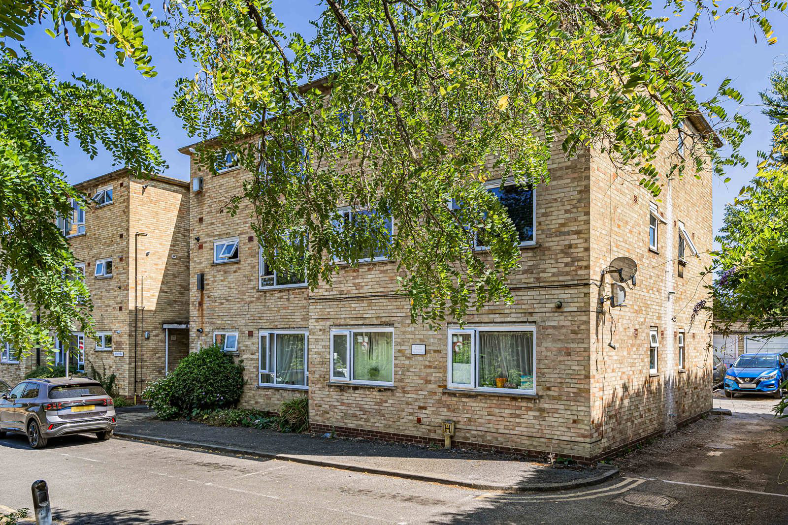 London Road, Guildford, Surrey, GU4, photo 11