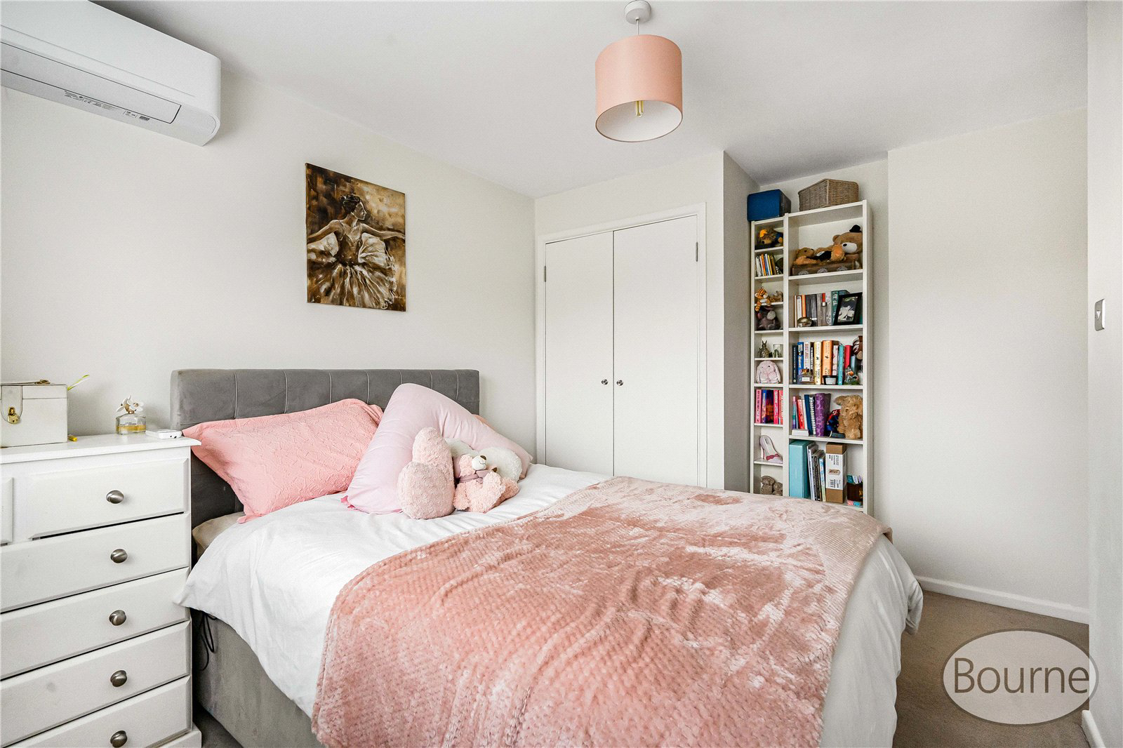 Almsgate, Compton, Guildford, Surrey, GU3, photo 18