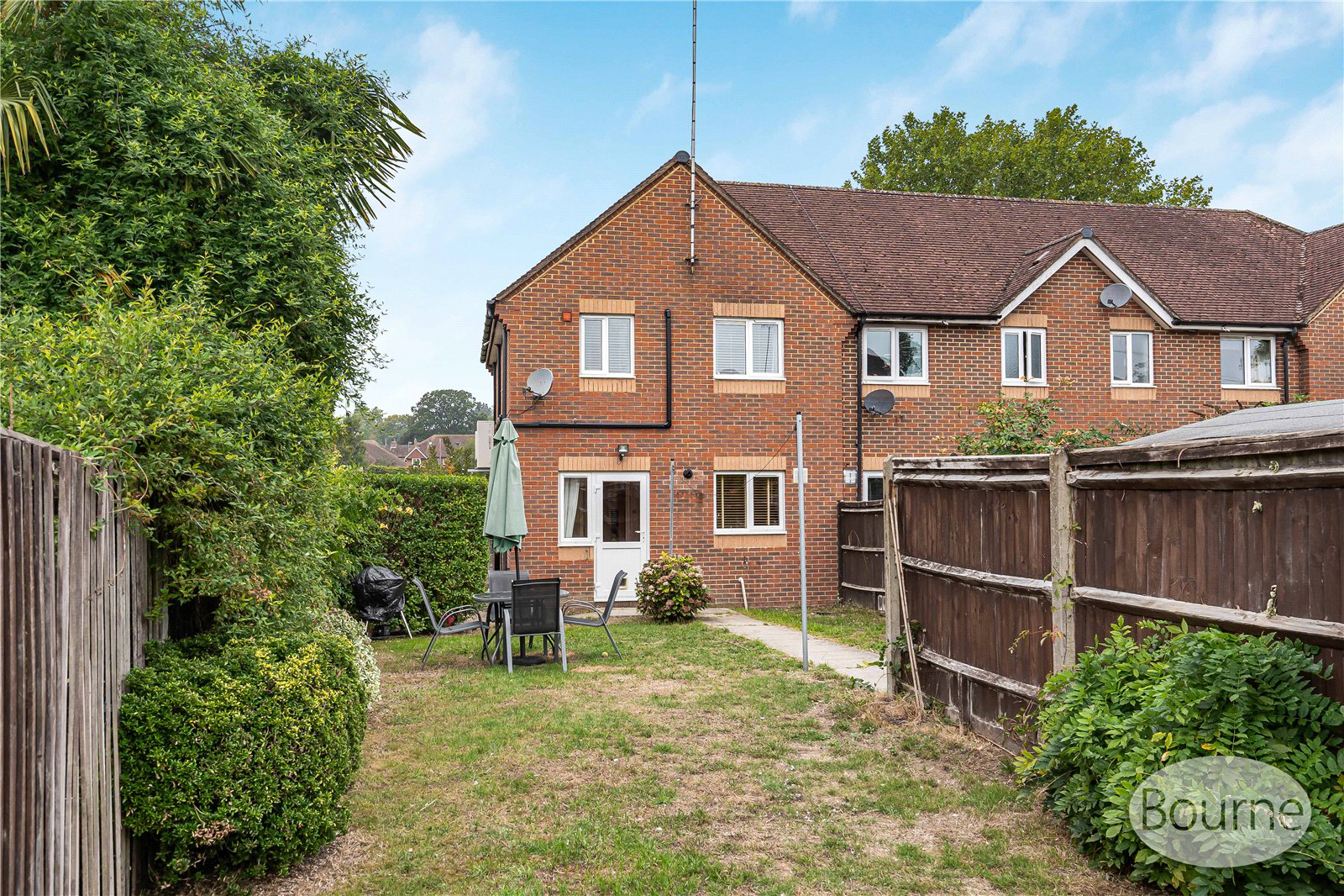 Almsgate, Compton, Guildford, Surrey, GU3, photo 23