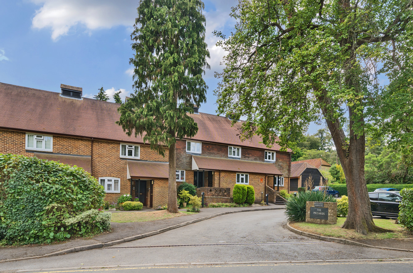 The Piccards, Chestnut Avenue, Guildford, Surrey, GU2, photo 16
