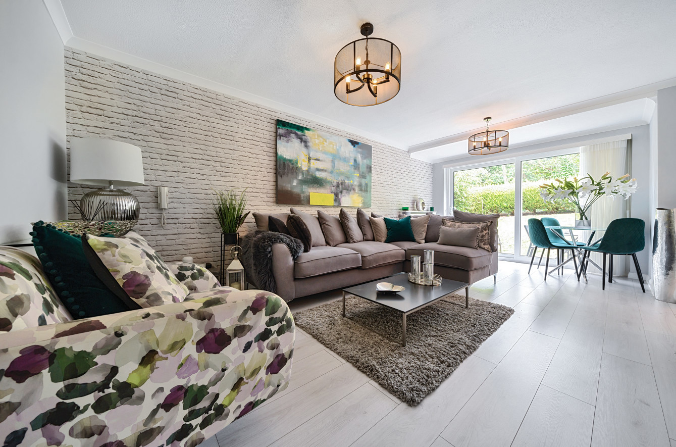 The Piccards, Chestnut Avenue, Guildford, Surrey, GU2, photo 2